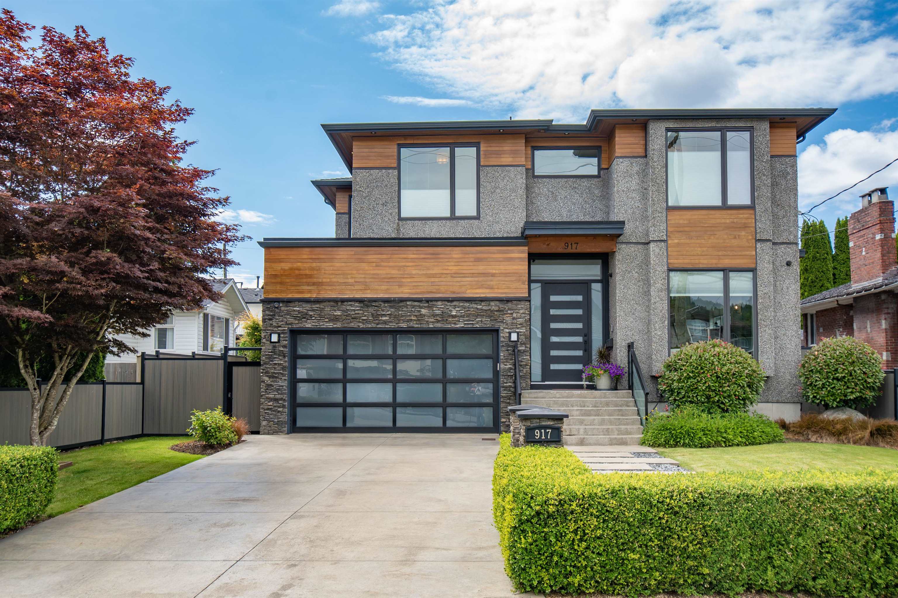 917 SPERLING AVENUE, Burnaby BC V5B 4H7, R3145755, BC,
