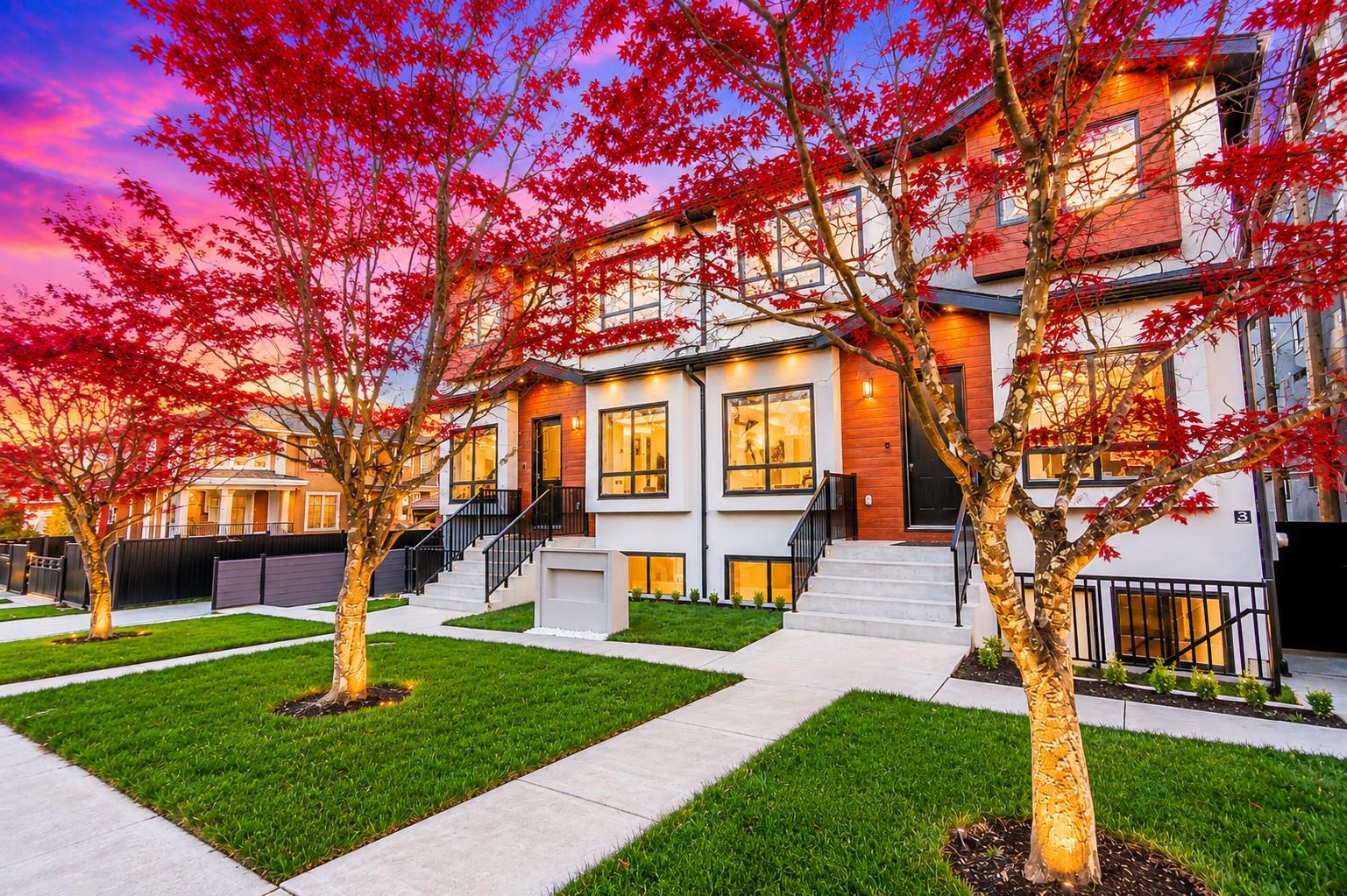 1 6692 NAPIER STREET, R3145794, BC,
