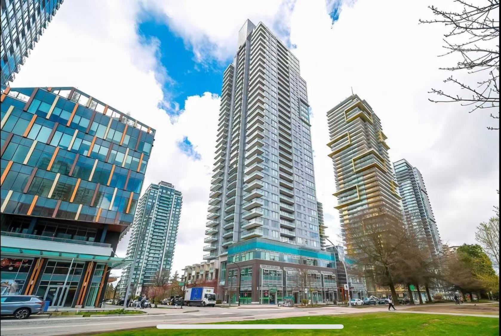 2803 6333 SILVER AVENUE, R3145805, BC,