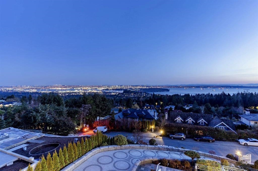965 KING GEORGES WAY, West Vancouver BC V7S 1S6, R3145850, BC,