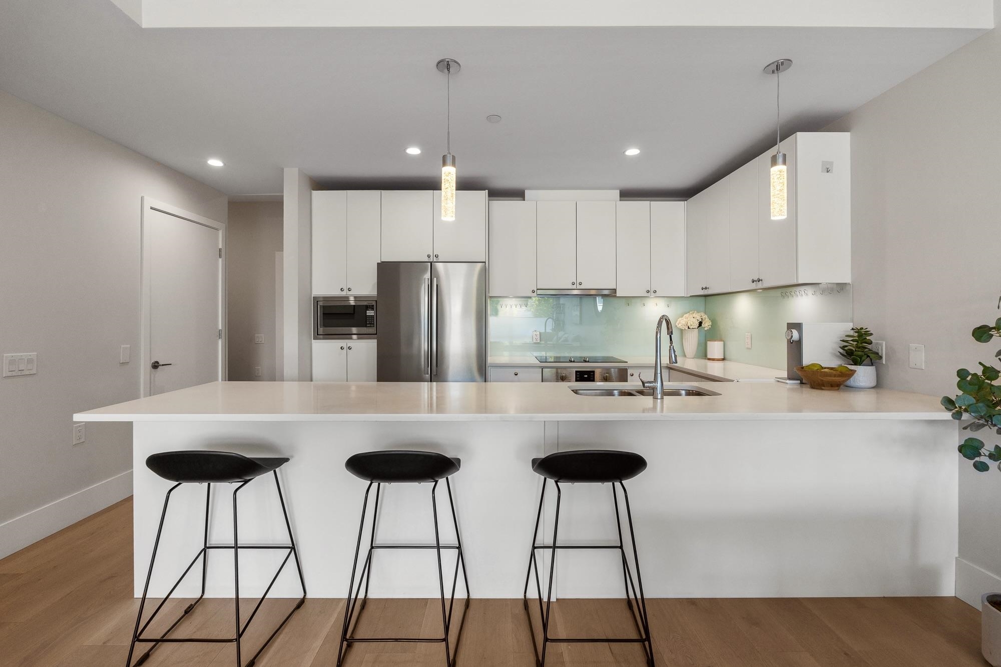 206 1591 BOWSER AVENUE, R3145893, BC,