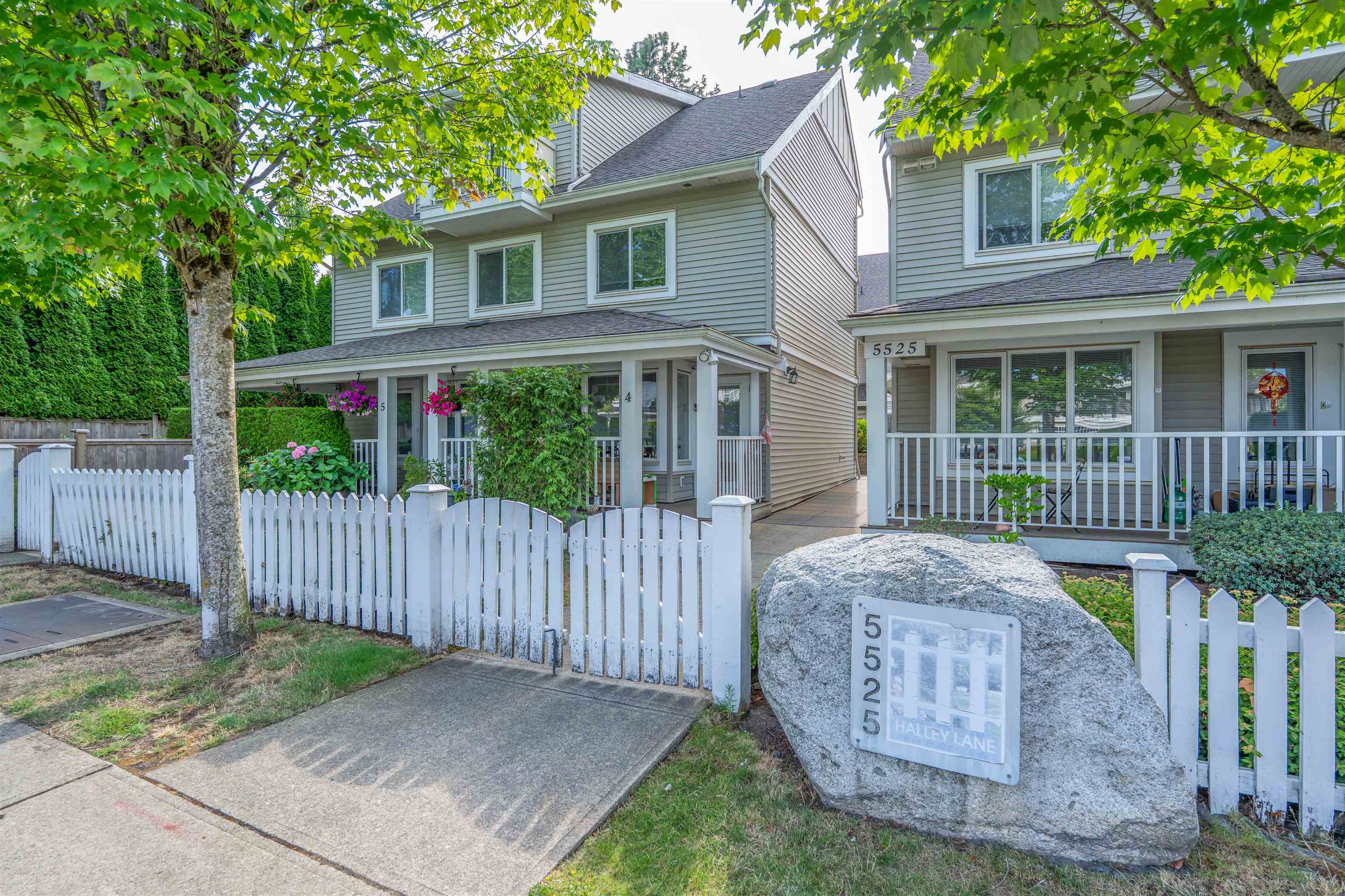 7 5525 HALLEY AVENUE, R3145917, BC,