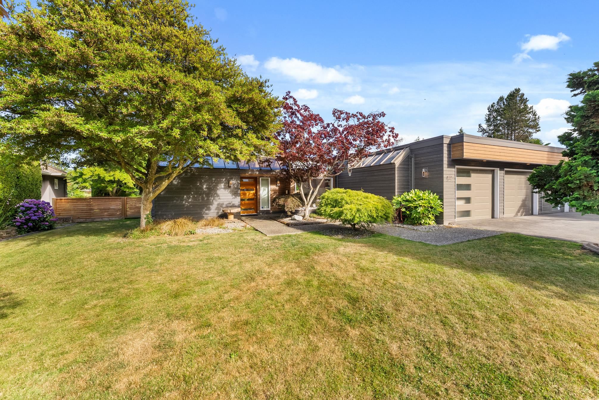894 EDEN CRESCENT, Delta BC V4L 1W7, R3145975, BC,