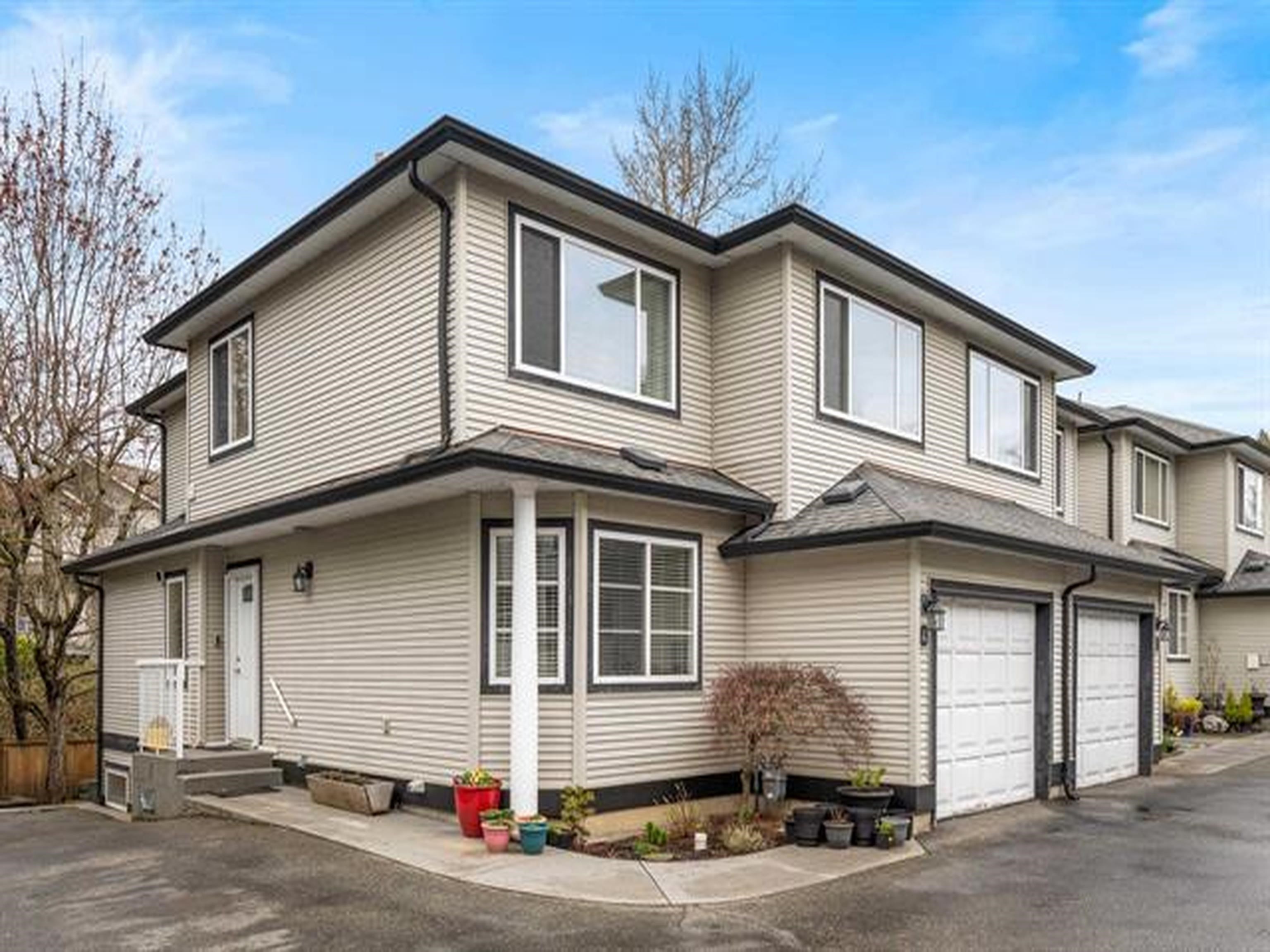 4 9559 208 STREET, R3145994, BC,