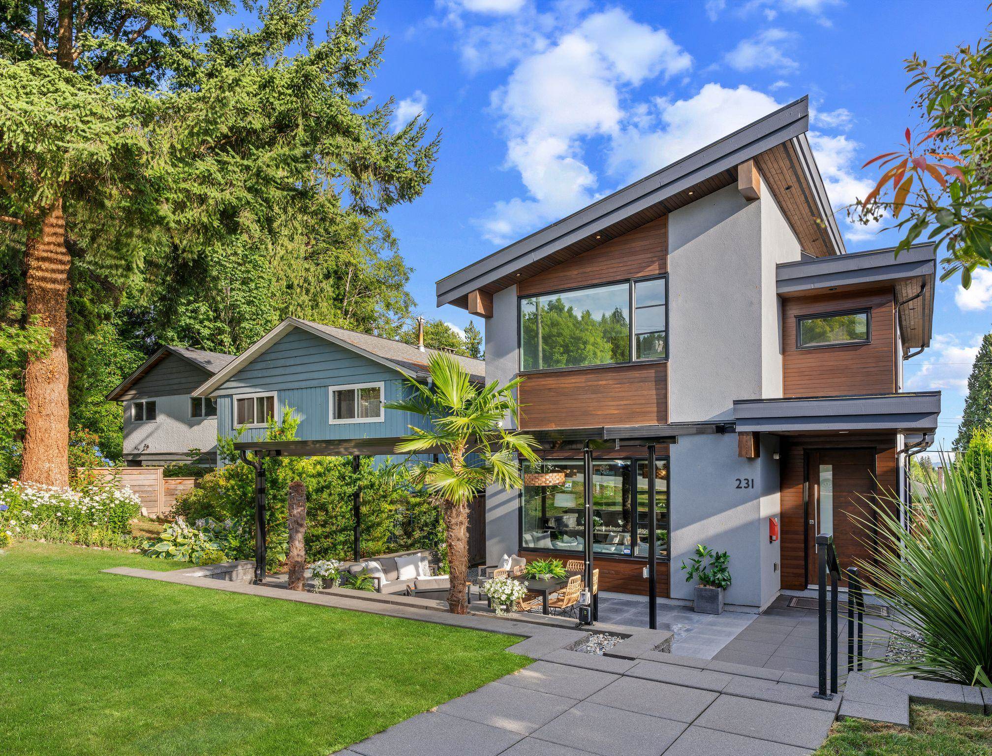 231 E 27 STREET, North Vancouver BC V7N 1B7, R3146002, BC,