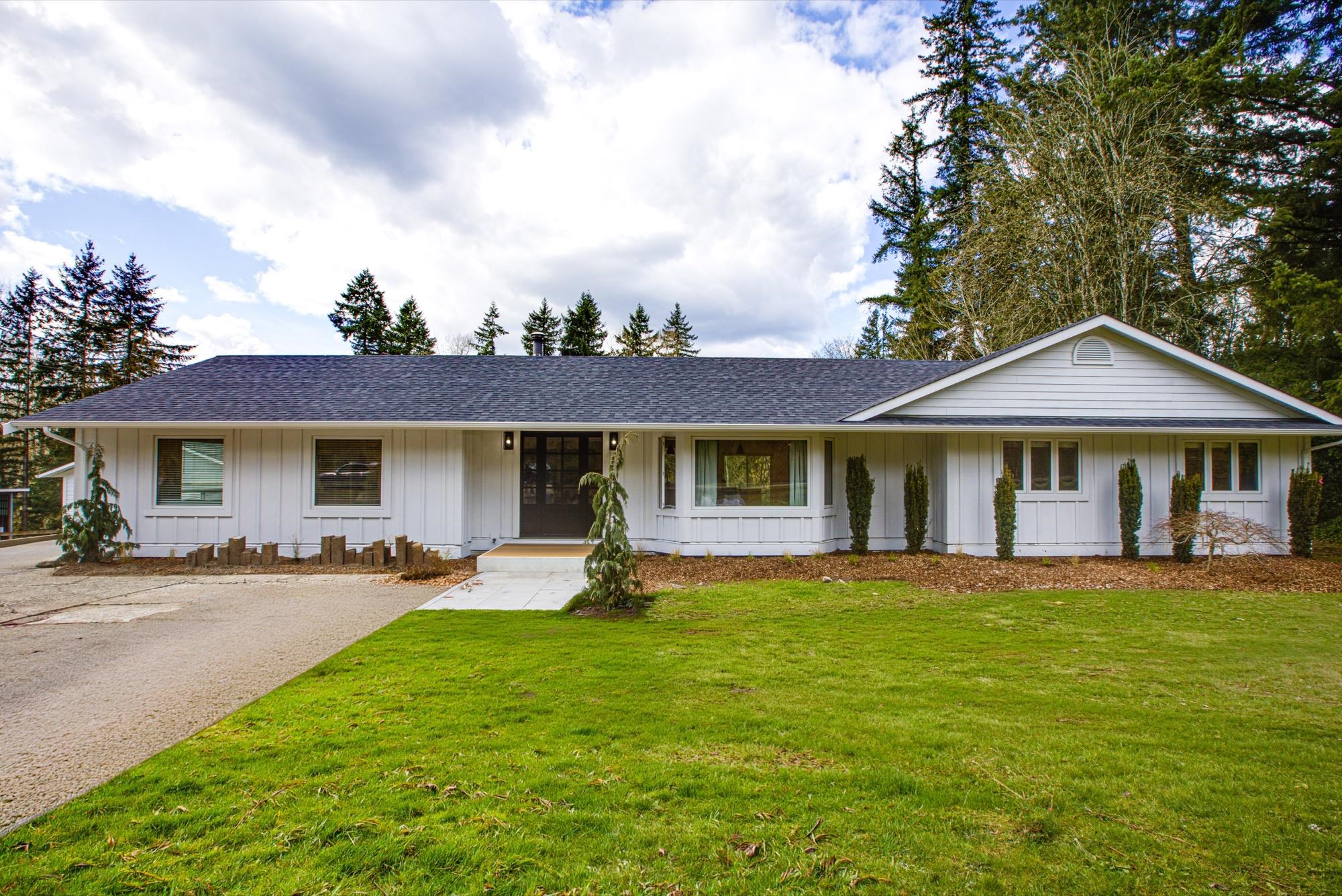 7025 HESSLEA CRESCENT, Abbotsford BC V4X 2C2, R3146062, BC,
