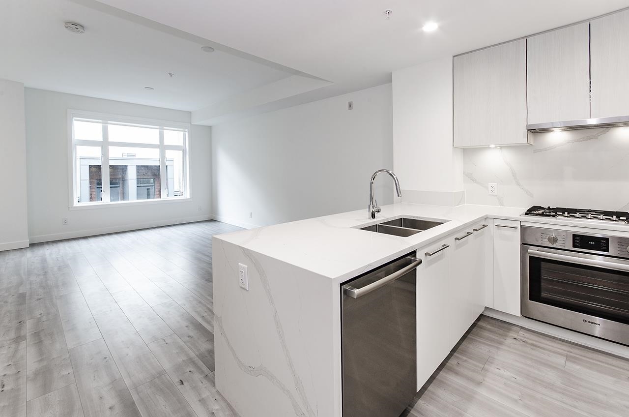 238 2035 GLENAIRE DRIVE, R3146084, BC,