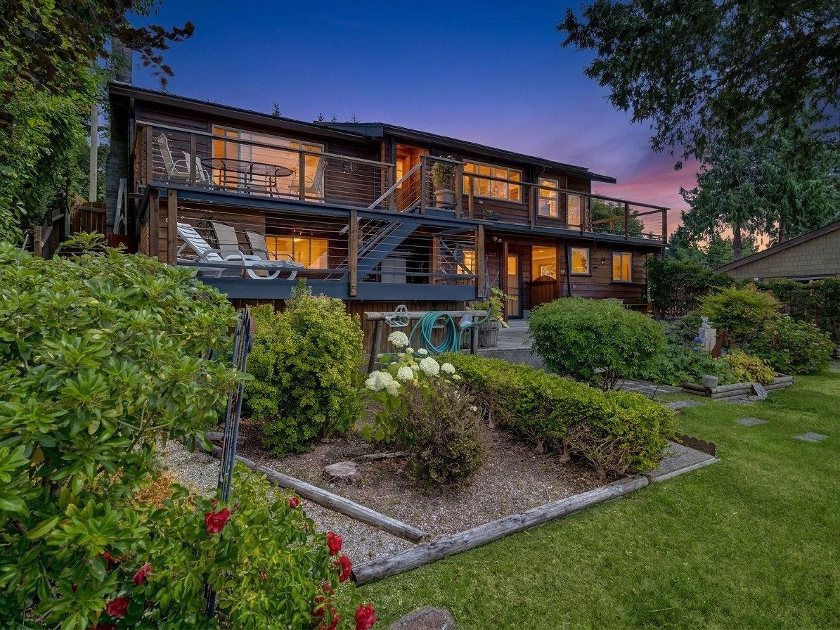 4717 LAUREL AVENUE, Sechelt BC V7Z 0E7, R3146201, BC,