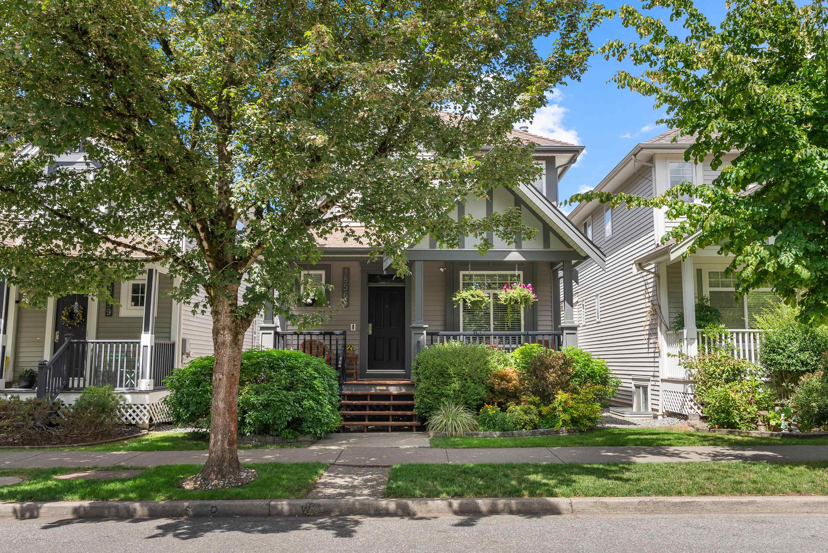 18565 67 AVENUE, Surrey BC V3S 1Z1, R3146253, BC,