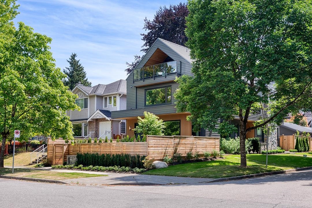 396 W 21ST AVENUE, Vancouver BC V5Y 2E5, R3146279, BC,
