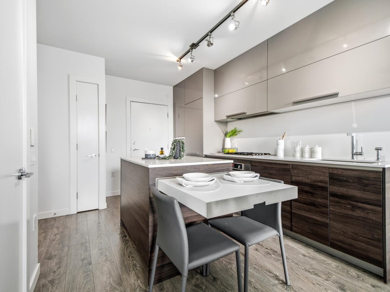 2378 ALPHA, Burnaby BC V5C 0K2, R3146442, BC,