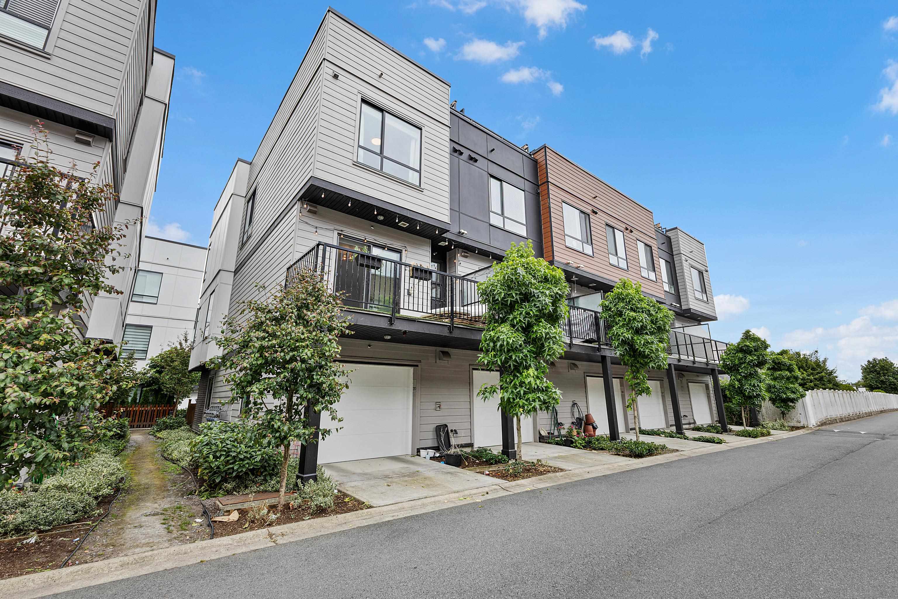 20 19749 55 AVENUE, R3146501, BC,