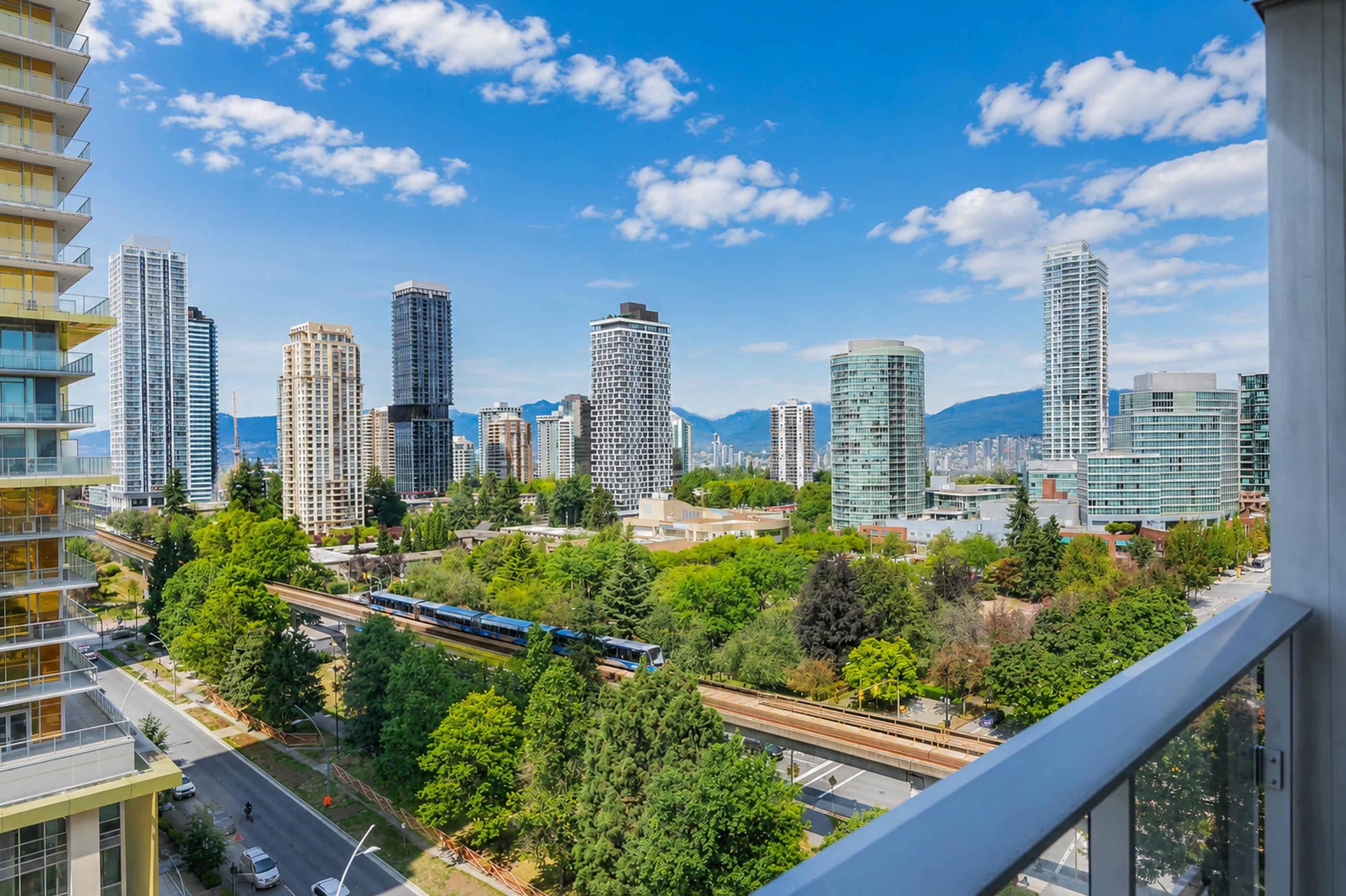 1209 6333 SILVER AVENUE, R3146618, BC,