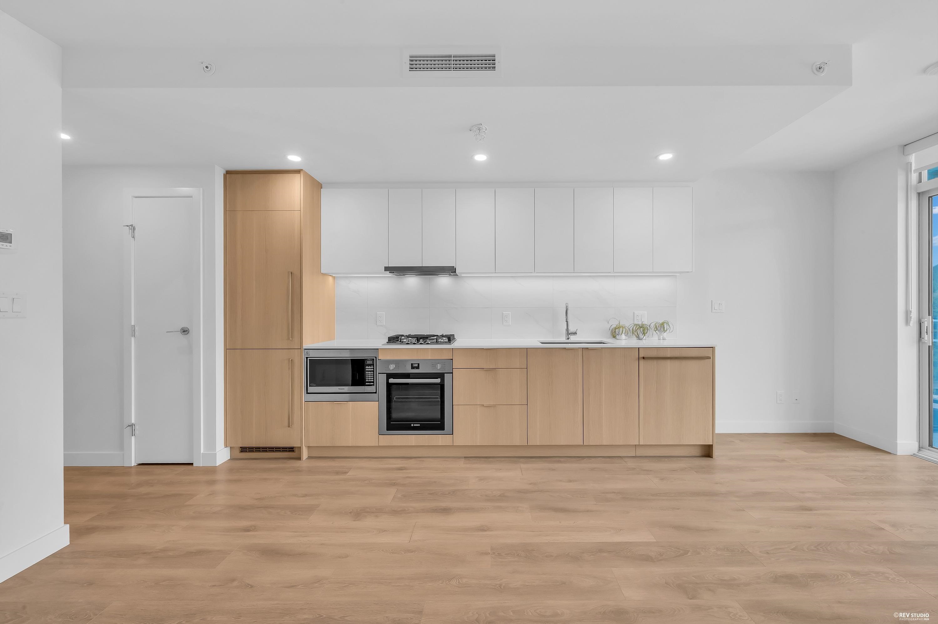 910 318 ALDERSON AVENUE, R3146664, BC,