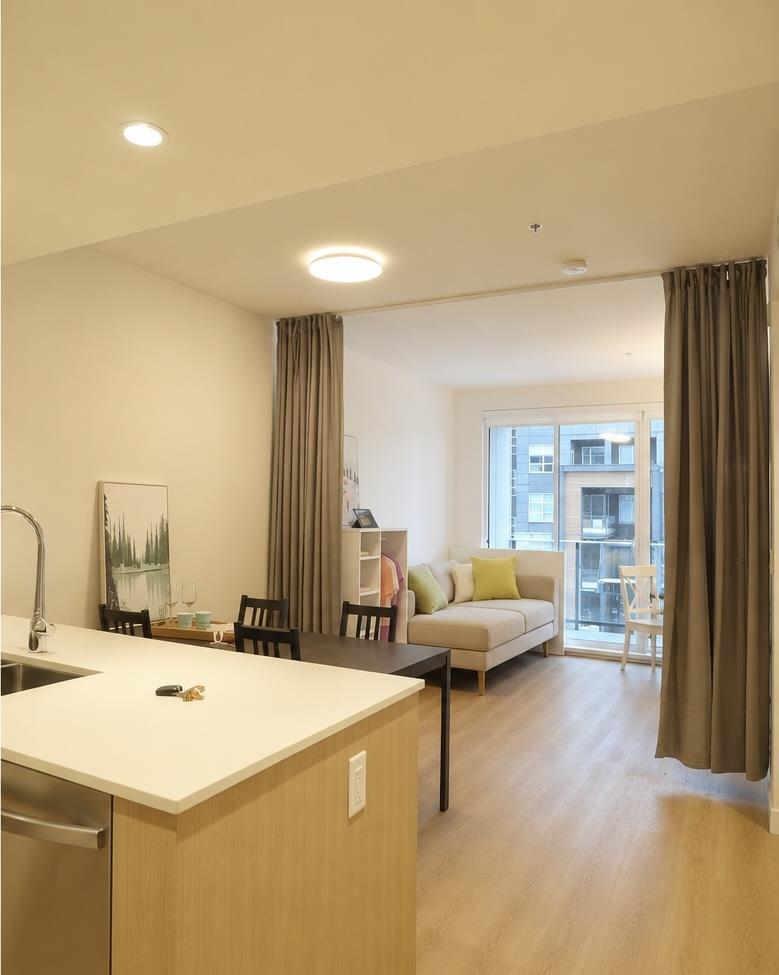4xx 9888 UNIVERSITY CRESCENT, R3146681, BC,