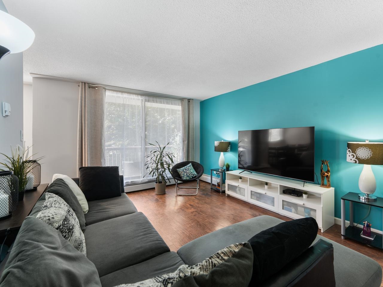 404 320 ROYAL AVENUE, R3146693, BC,