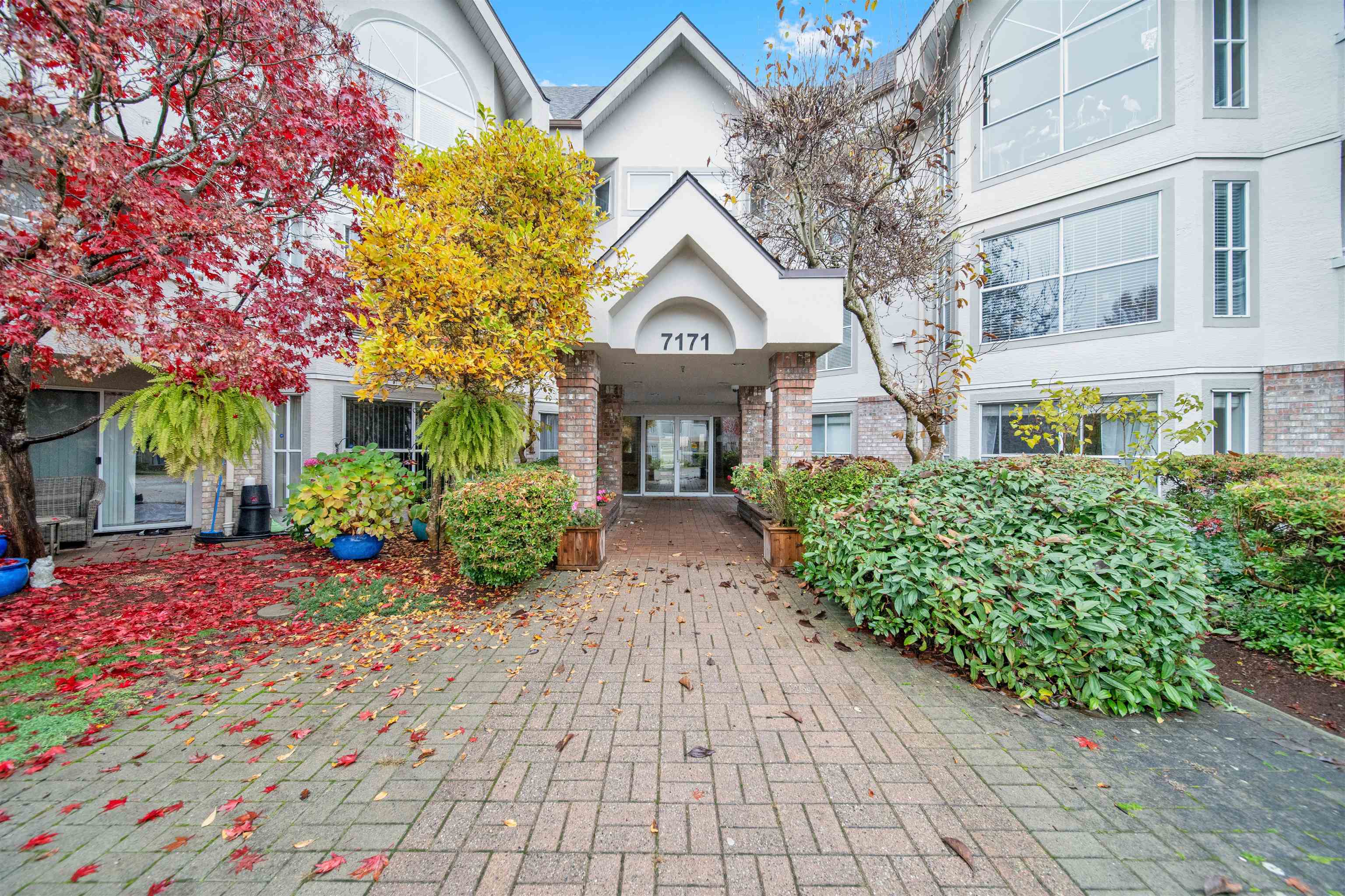 216 7171 121 STREET, R3146710, BC,
