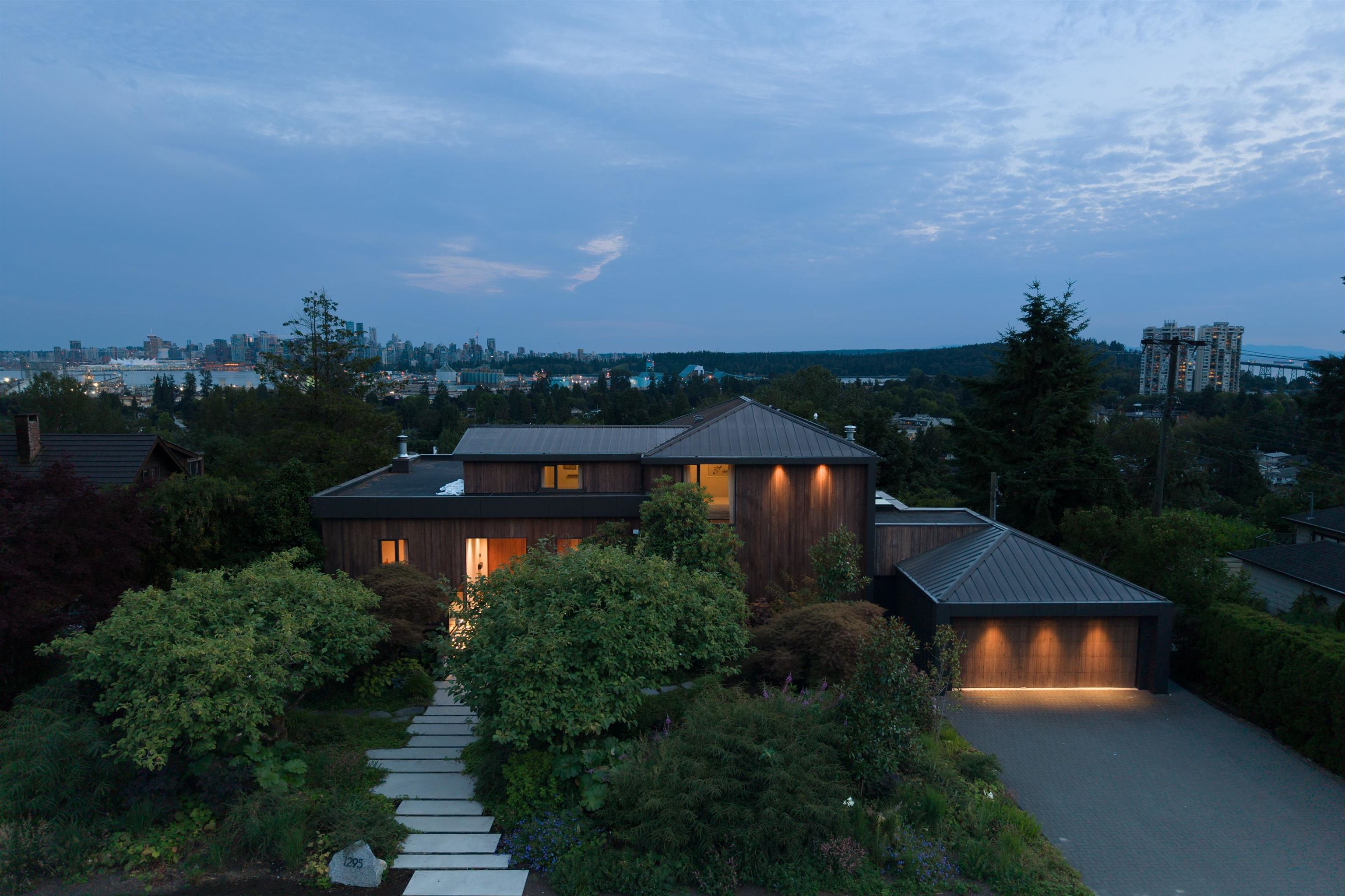 1295 W KEITH ROAD, North Vancouver BC V7P 1Y9, R3146858, BC,