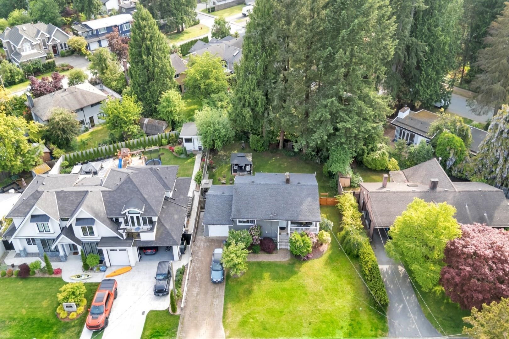 1075 RUTHINA AVENUE, North Vancouver BC V7R 2E7, R3146871, BC,