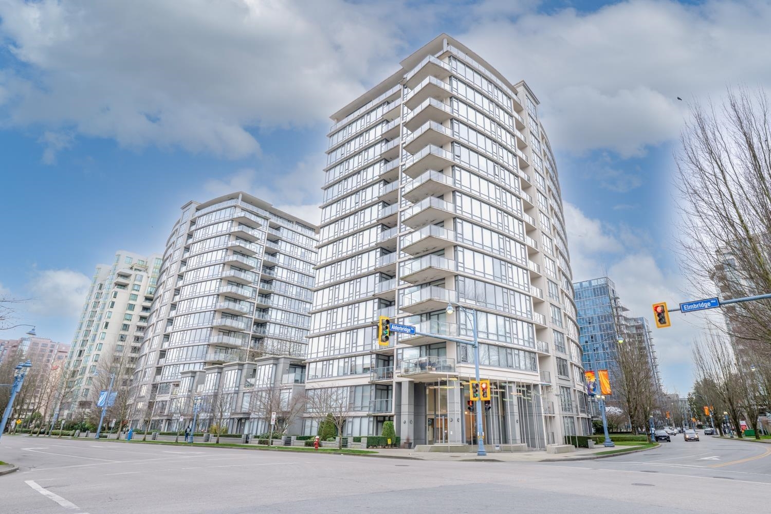 809 7360 ELMBRIDGE WAY, R3146886, BC,