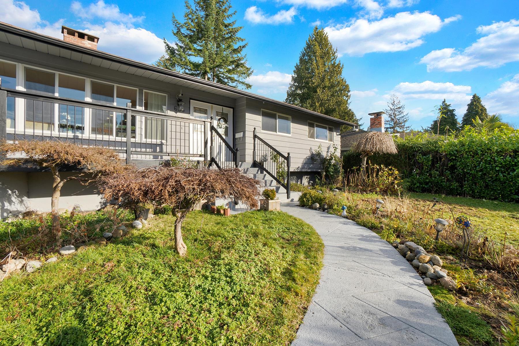 638 ELSTREE PLACE, North Vancouver BC V7N 2Y3, R3146961, BC,