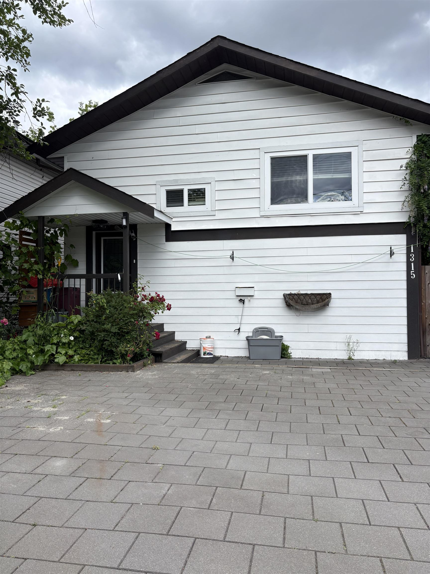 1315 PITT RIVER ROAD, Port Coquitlam BC V3C 1N8, R3147057, BC,