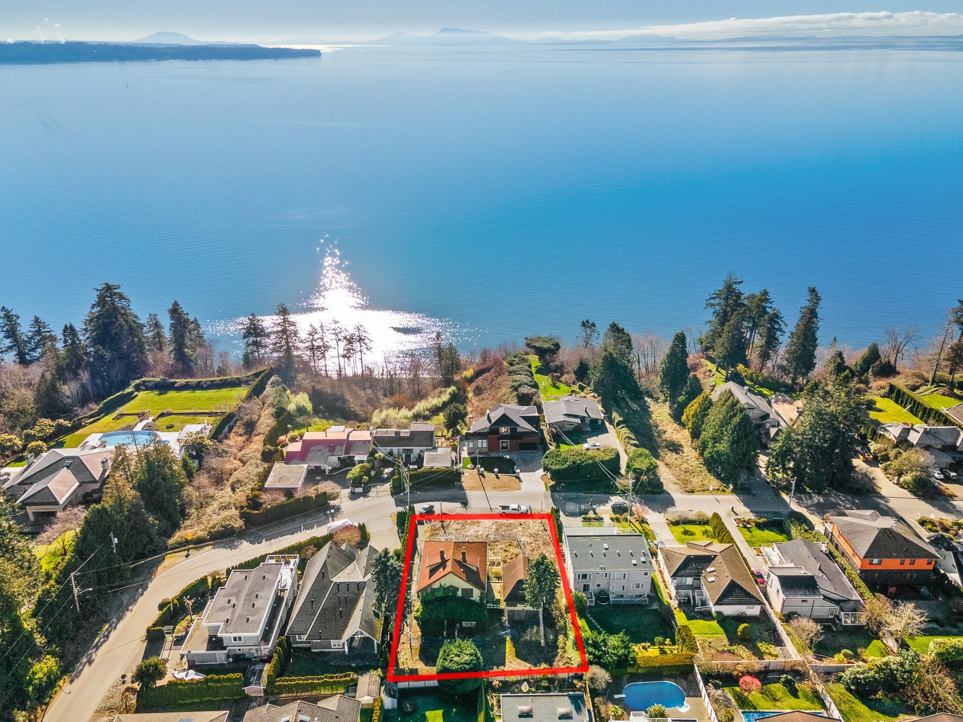 13567 13A AVENUE, Surrey BC V4A 1C5, R3147245, BC,