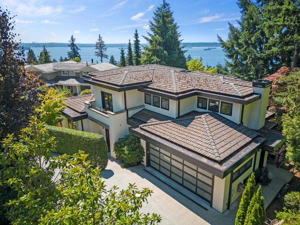 2650 ROSEBERY AVENUE, West Vancouver BC V7V 3A2, R3147625, BC,