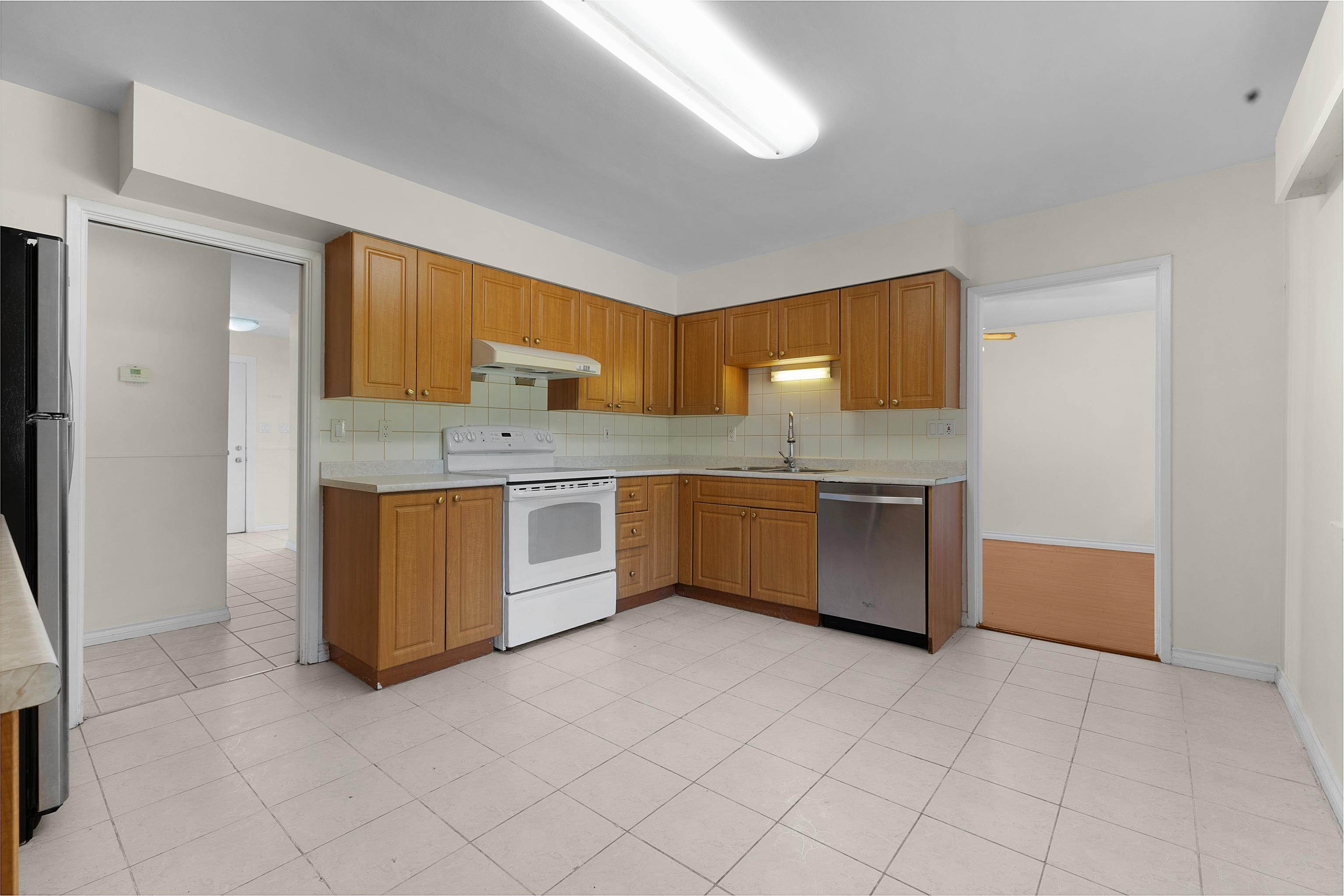 11028 129A STREET, Surrey BC V3T 3L1, R3147735, BC,