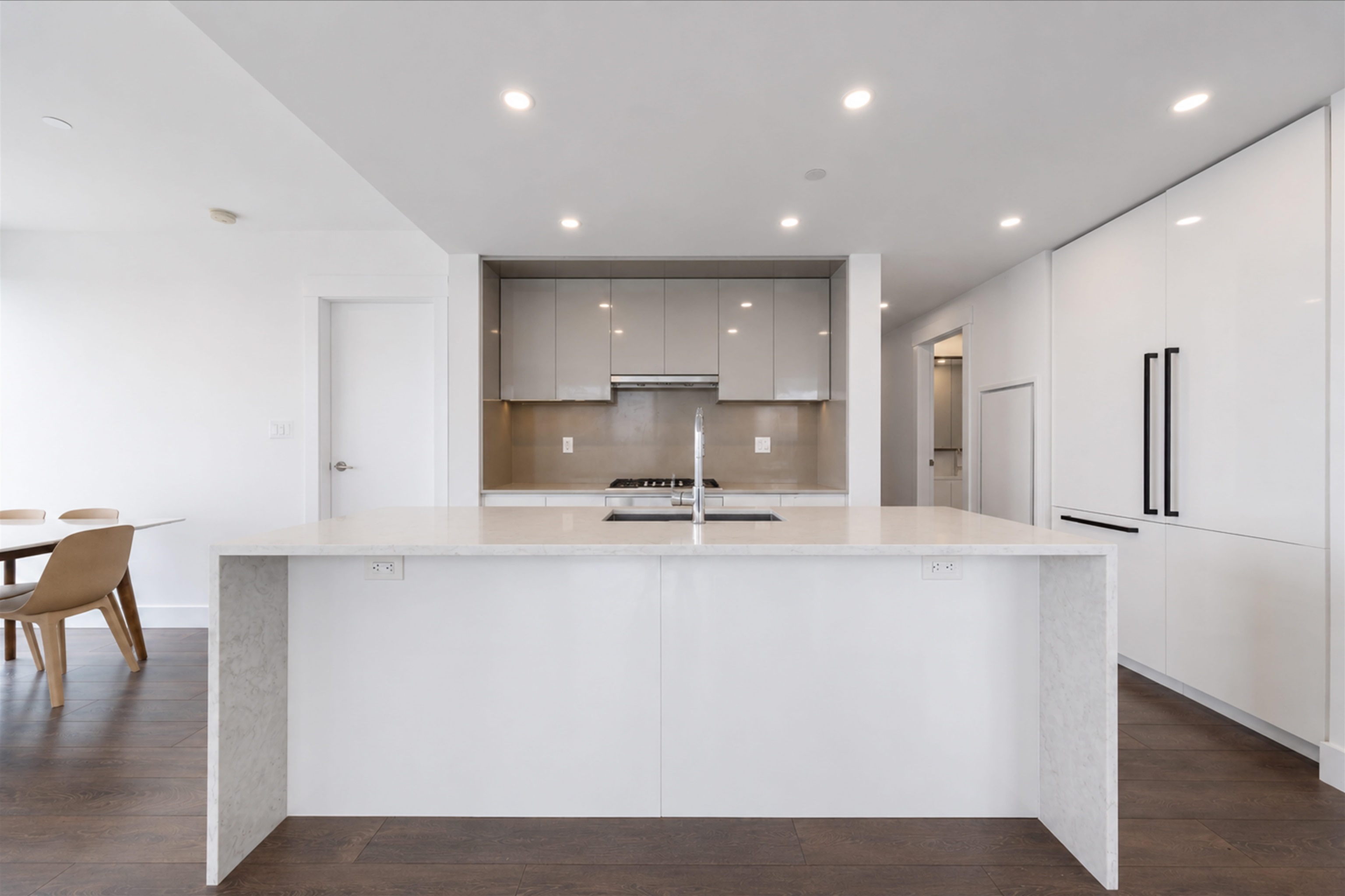 3108 4711 HAZEL STREET, R3148019, BC,