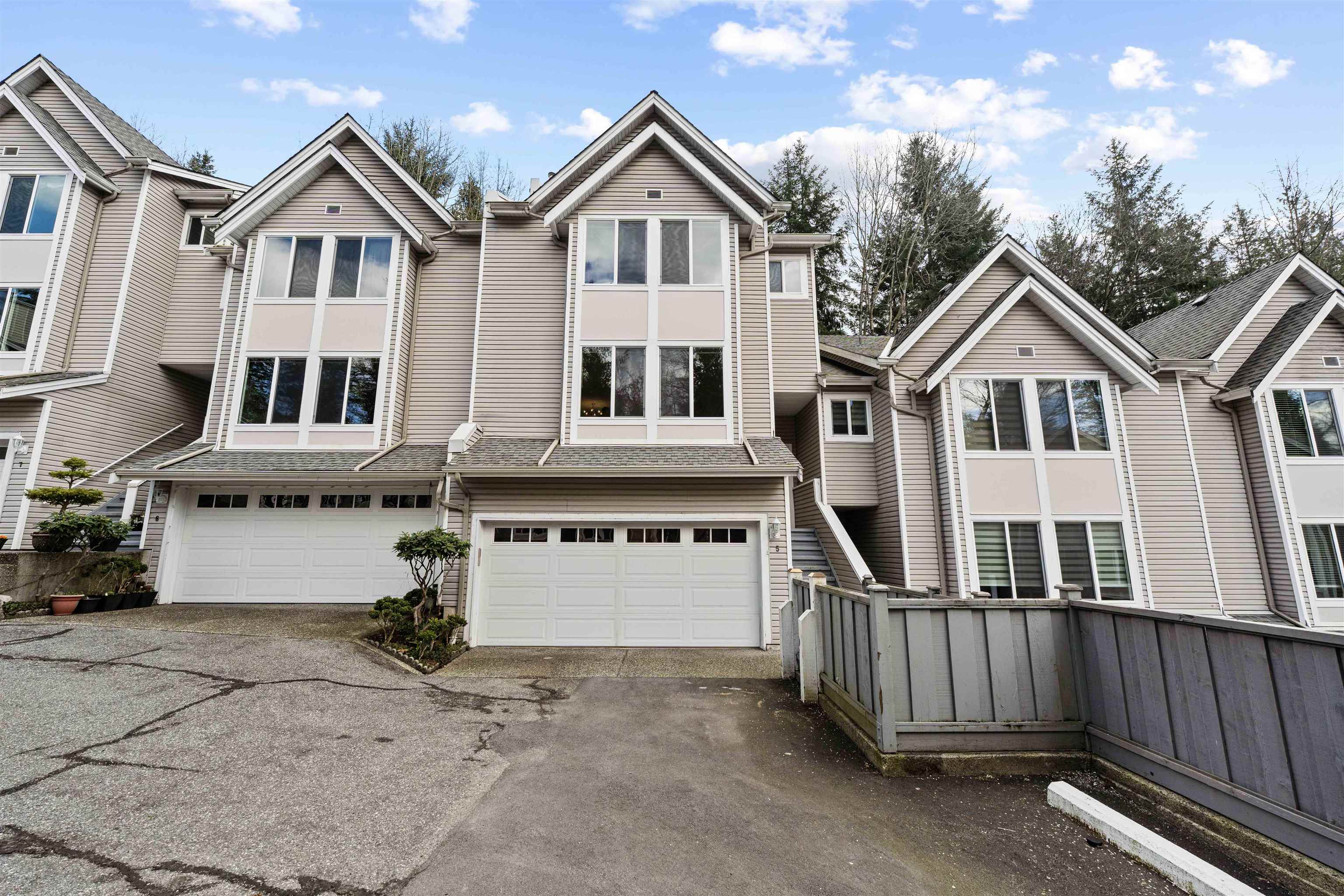 5 2600 BEAVERBROOK CRESCENT, R3148108, BC,