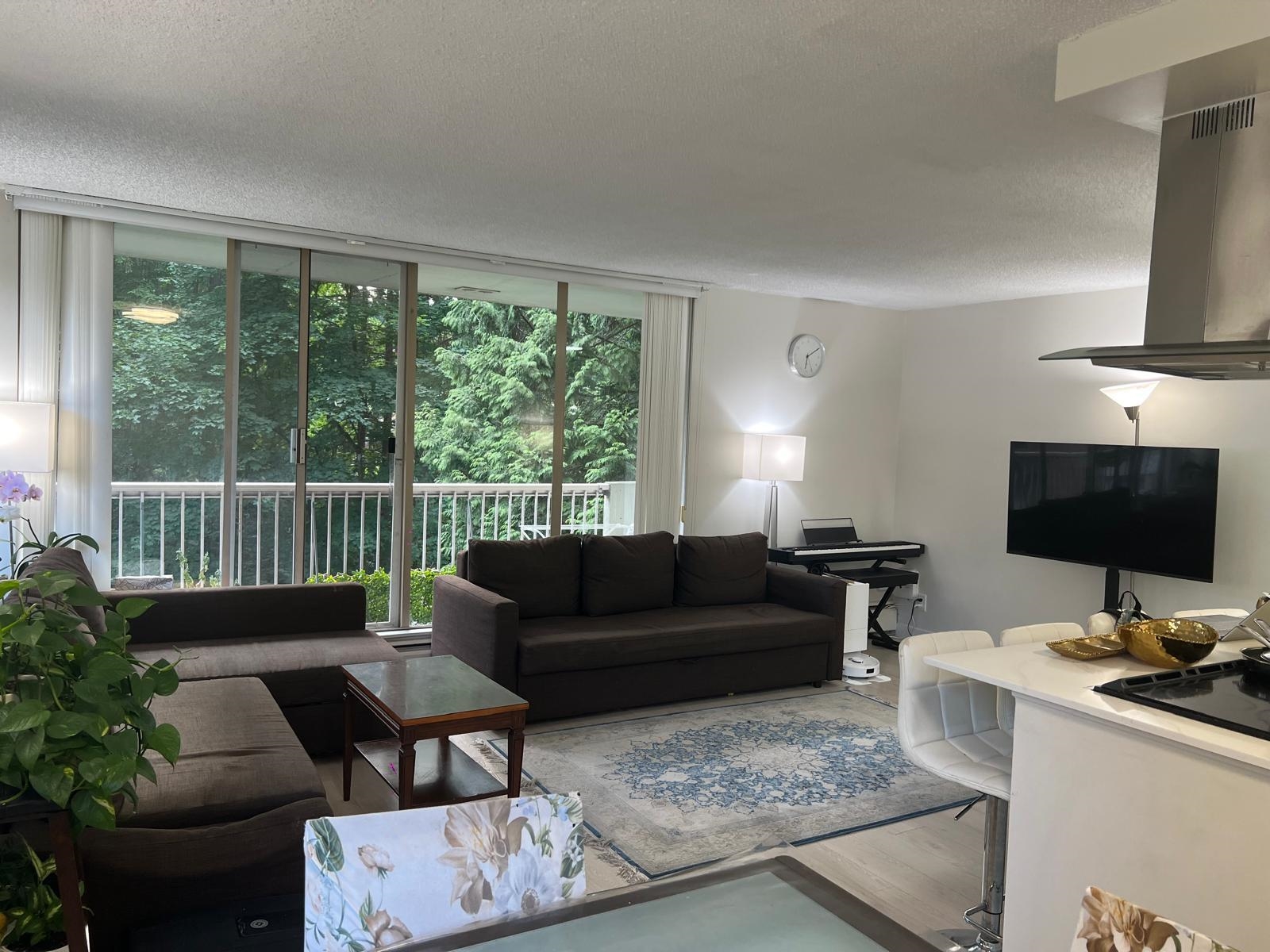 408 2020 FULLERTON AVENUE, R3148195, BC,