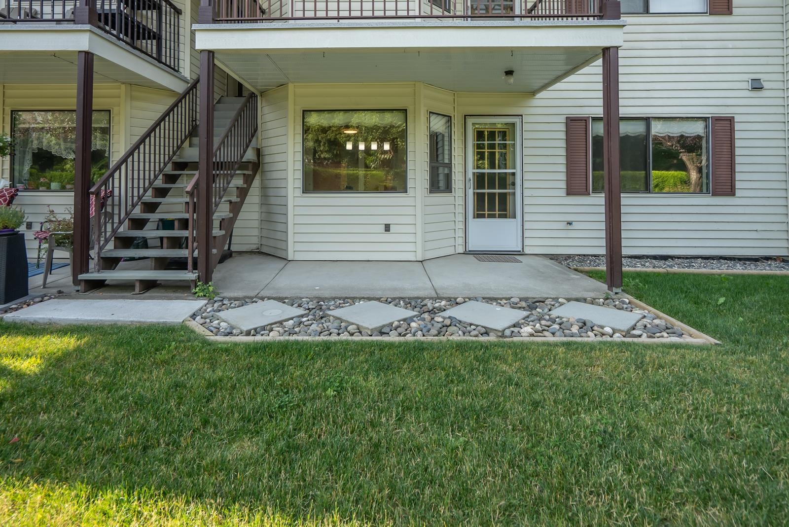 11 7455 HURON STREET, R3148357, BC,