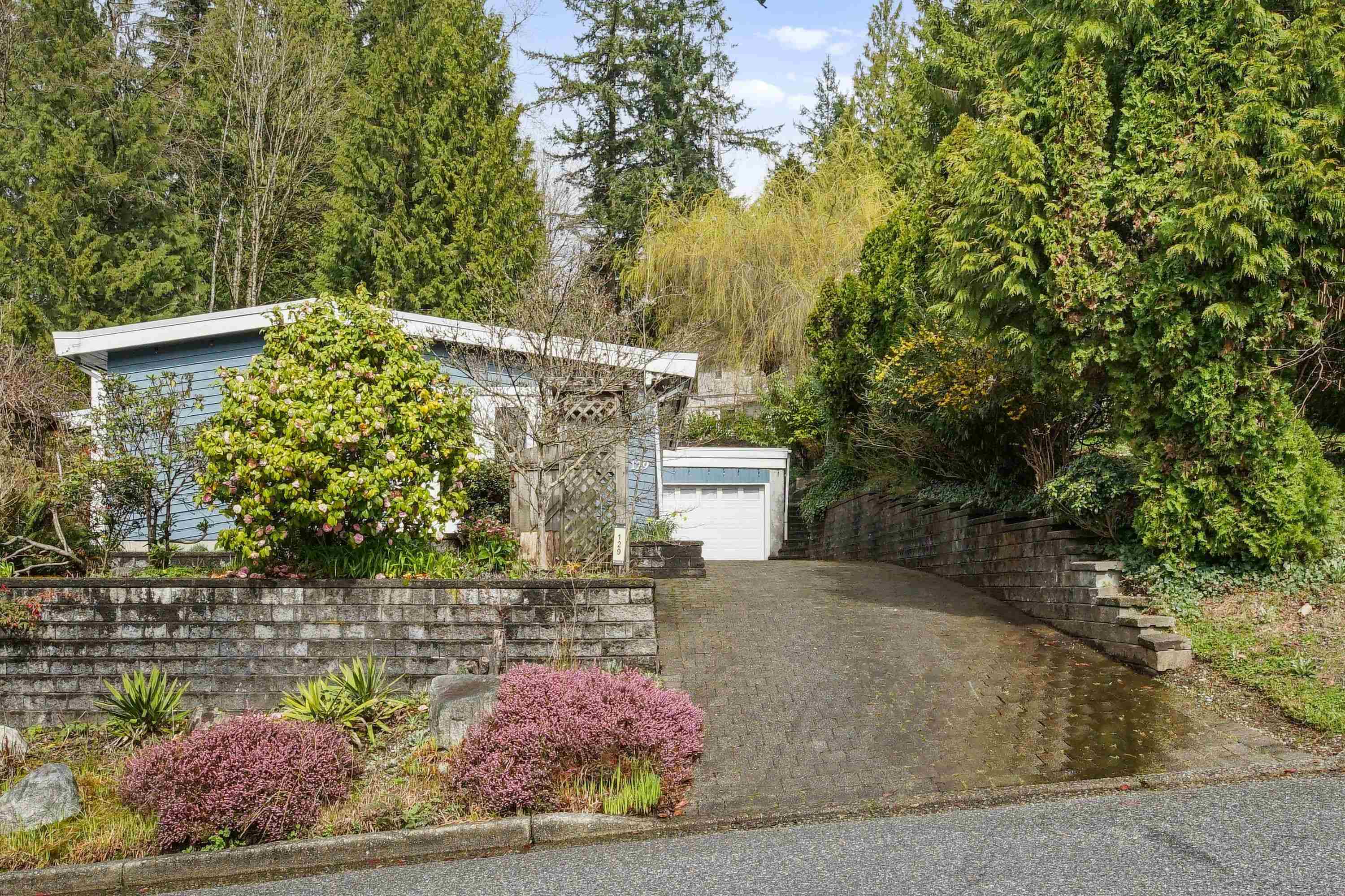 129 ROE DRIVE, Port Moody BC V3H 3M9, R3148438, BC,