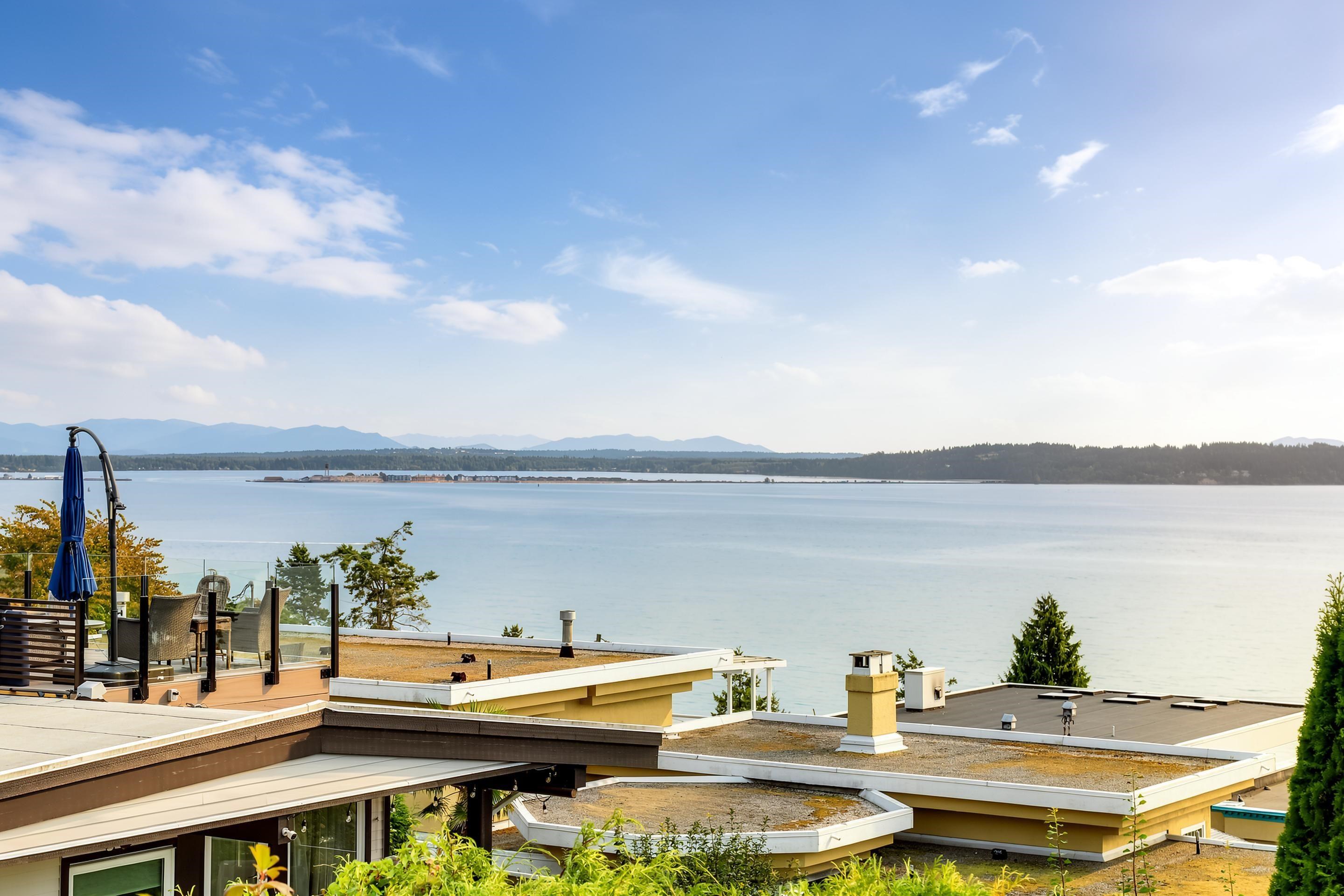 14366 MAGDALEN AVENUE, White Rock BC V4B 2X3, R3148457, BC,