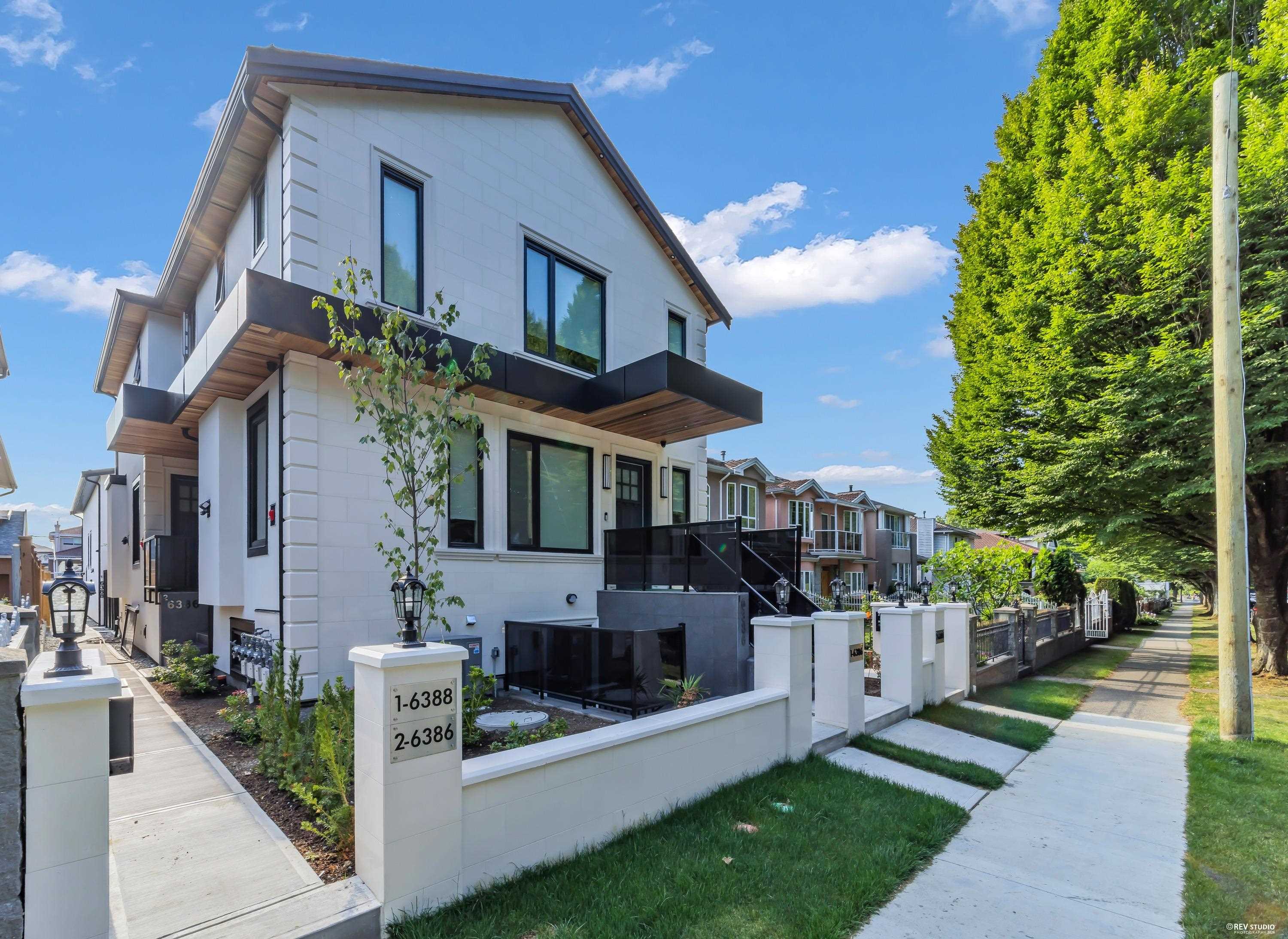 1 6388 ARGYLE STREET, R3148459, BC,