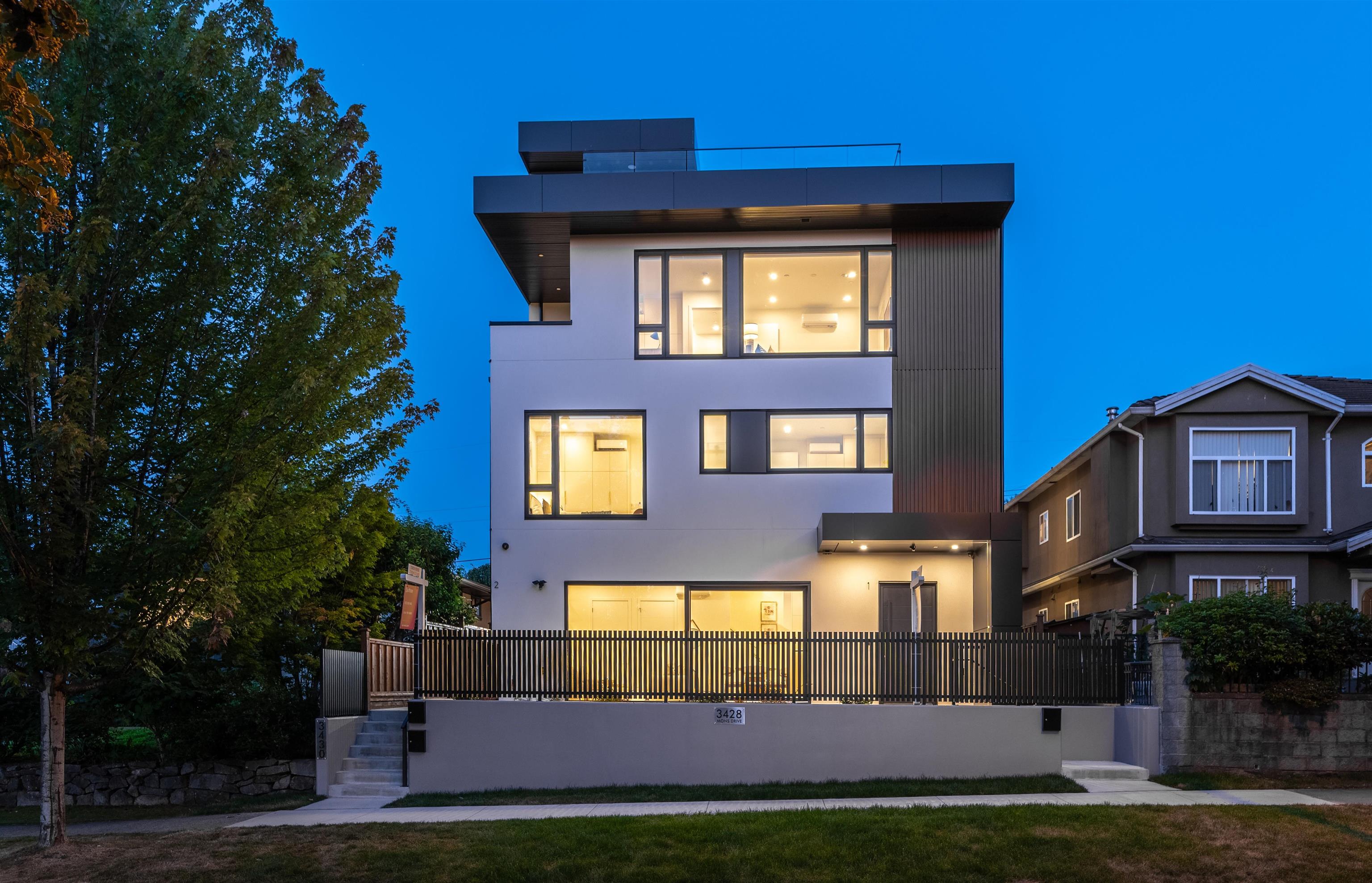 2 3428 MONS DRIVE, R3148493, BC,