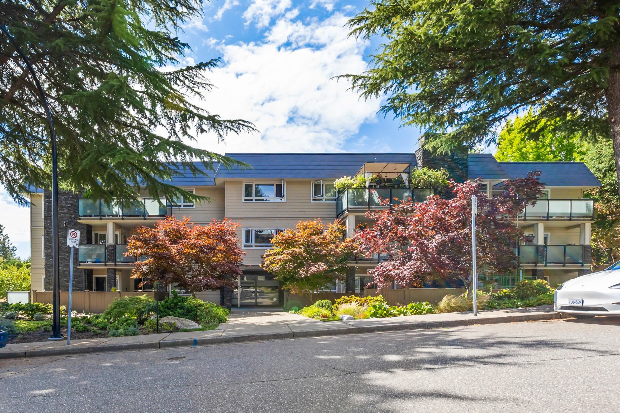 104 1371 FOSTER STREET, R3148544, BC,