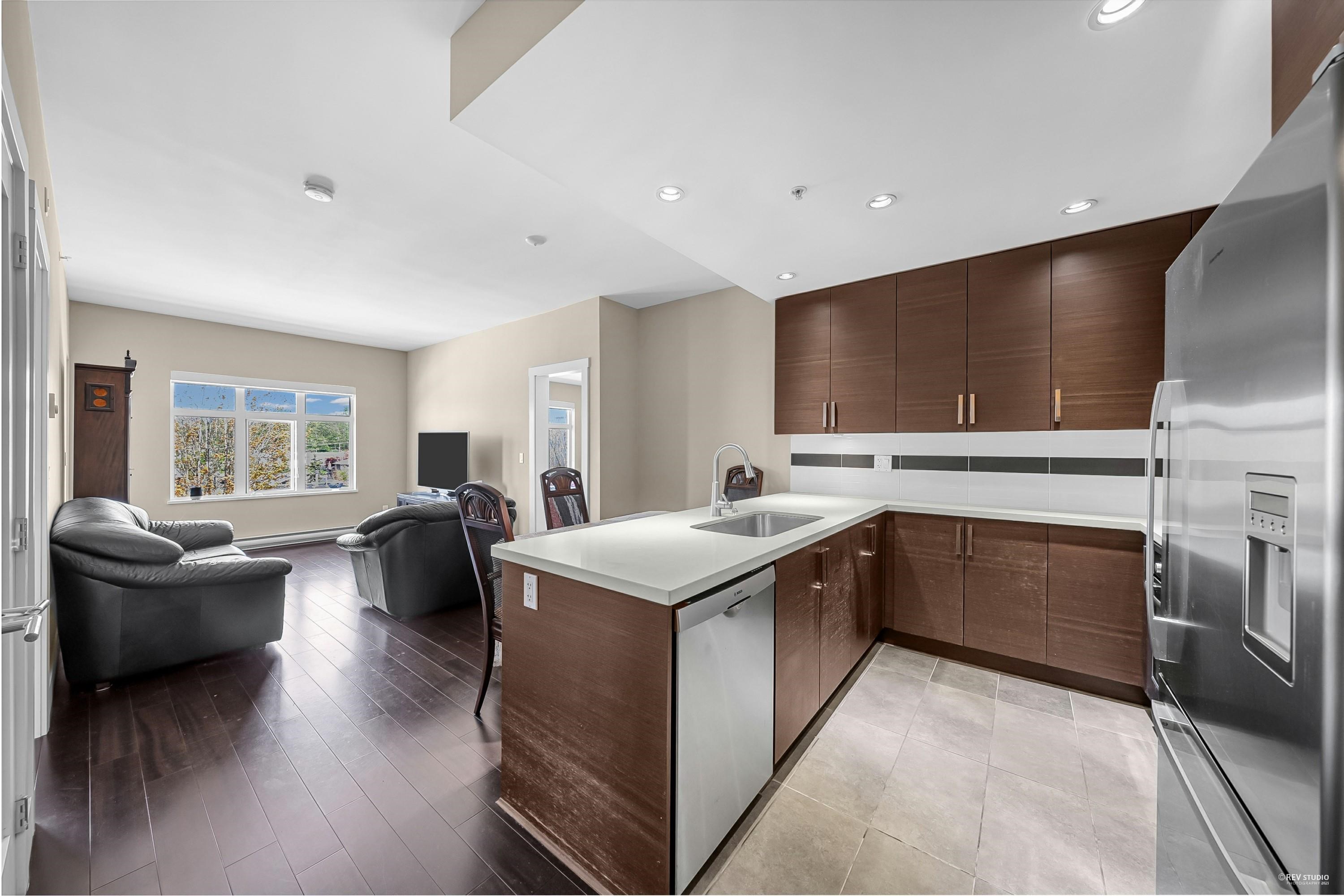 301 4710 HASTINGS STREET, R3148554, BC,