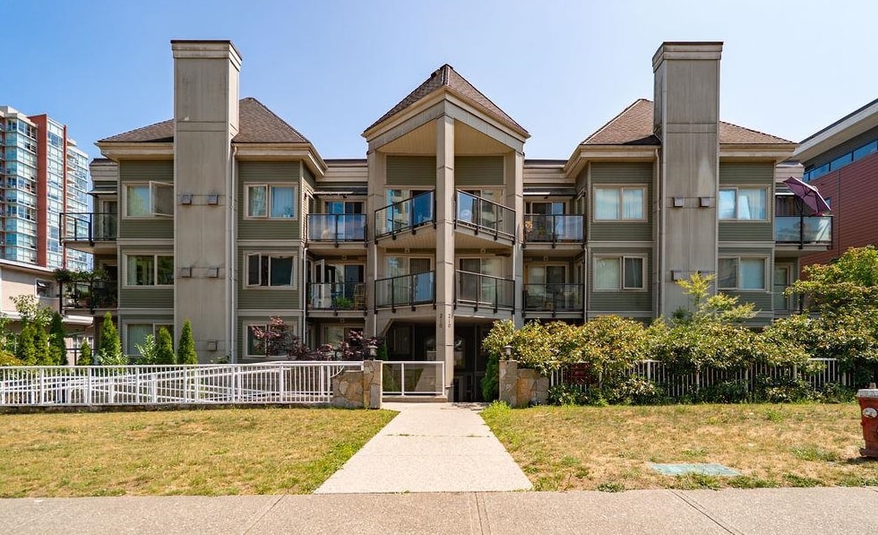 301 210 CARNARVON STREET, R3148681, BC,