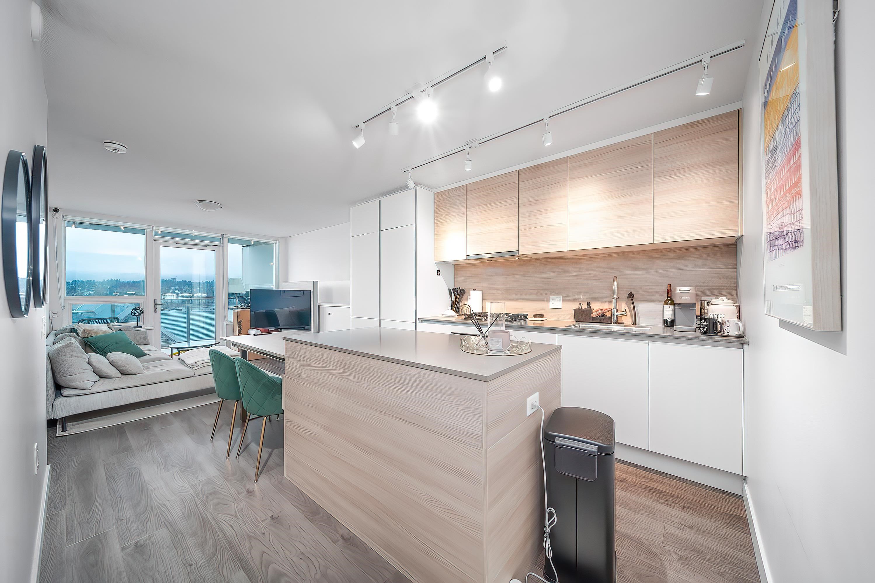710 988 QUAYSIDE DRIVE, R3148819, BC,