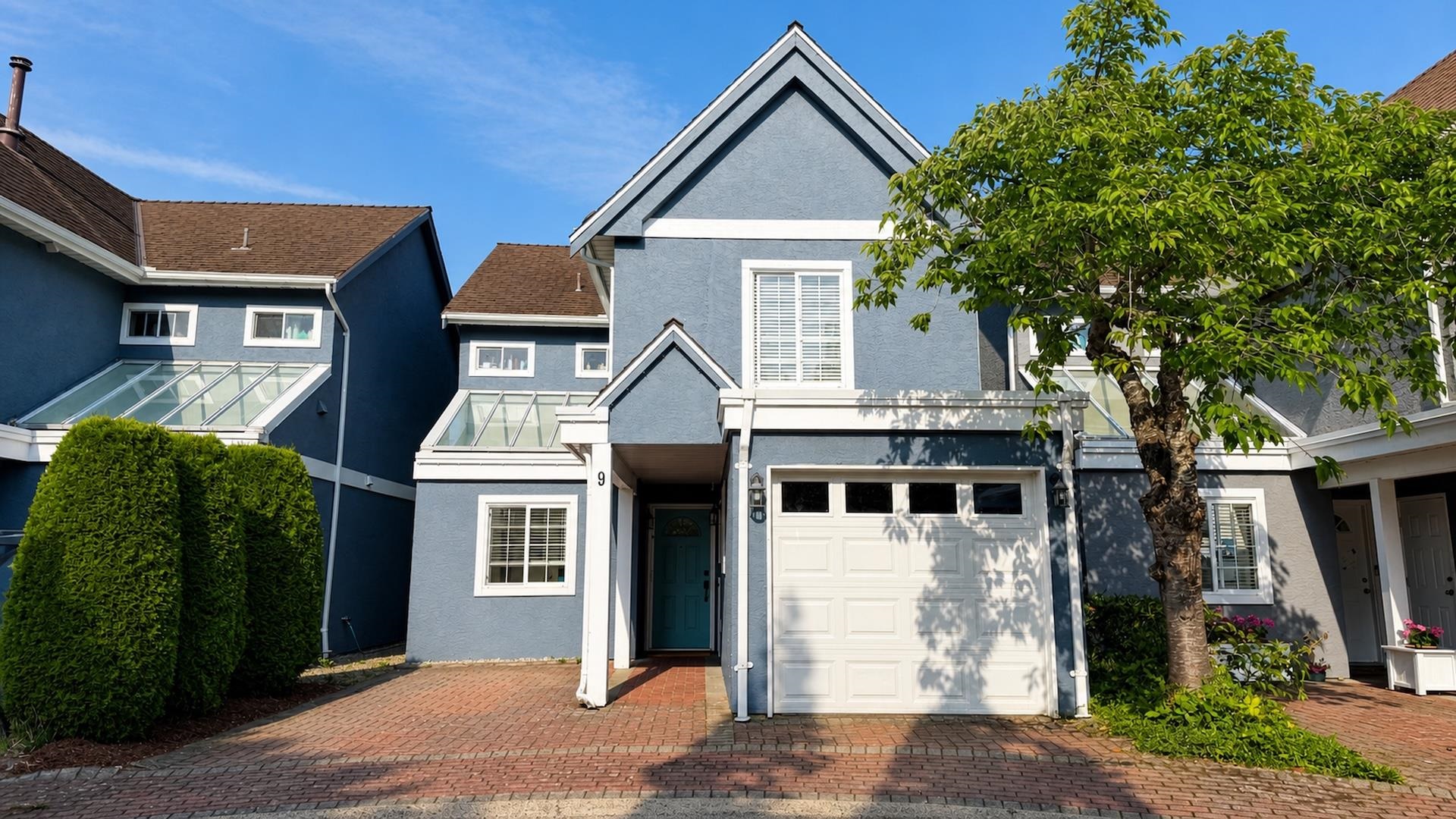 9 4855 57 STREET, R3148875, BC,