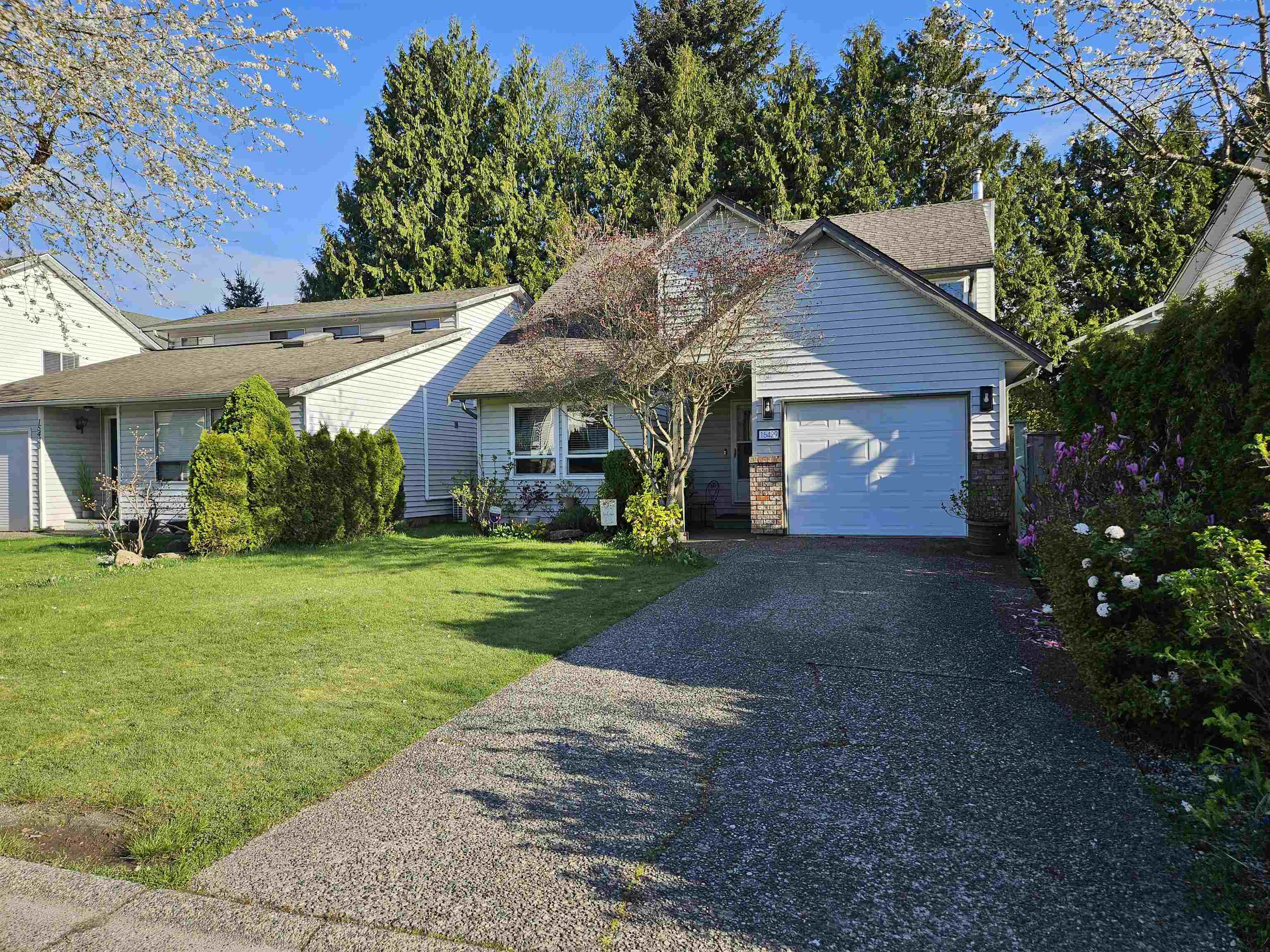15429 90 AVENUE, Surrey BC V3R 9J5, R3148902, BC,