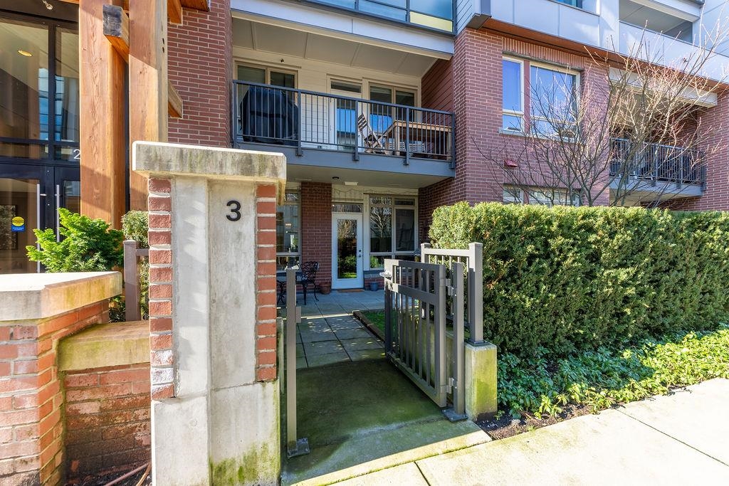 3 2651 LIBRARY LANE, R3149099, BC,