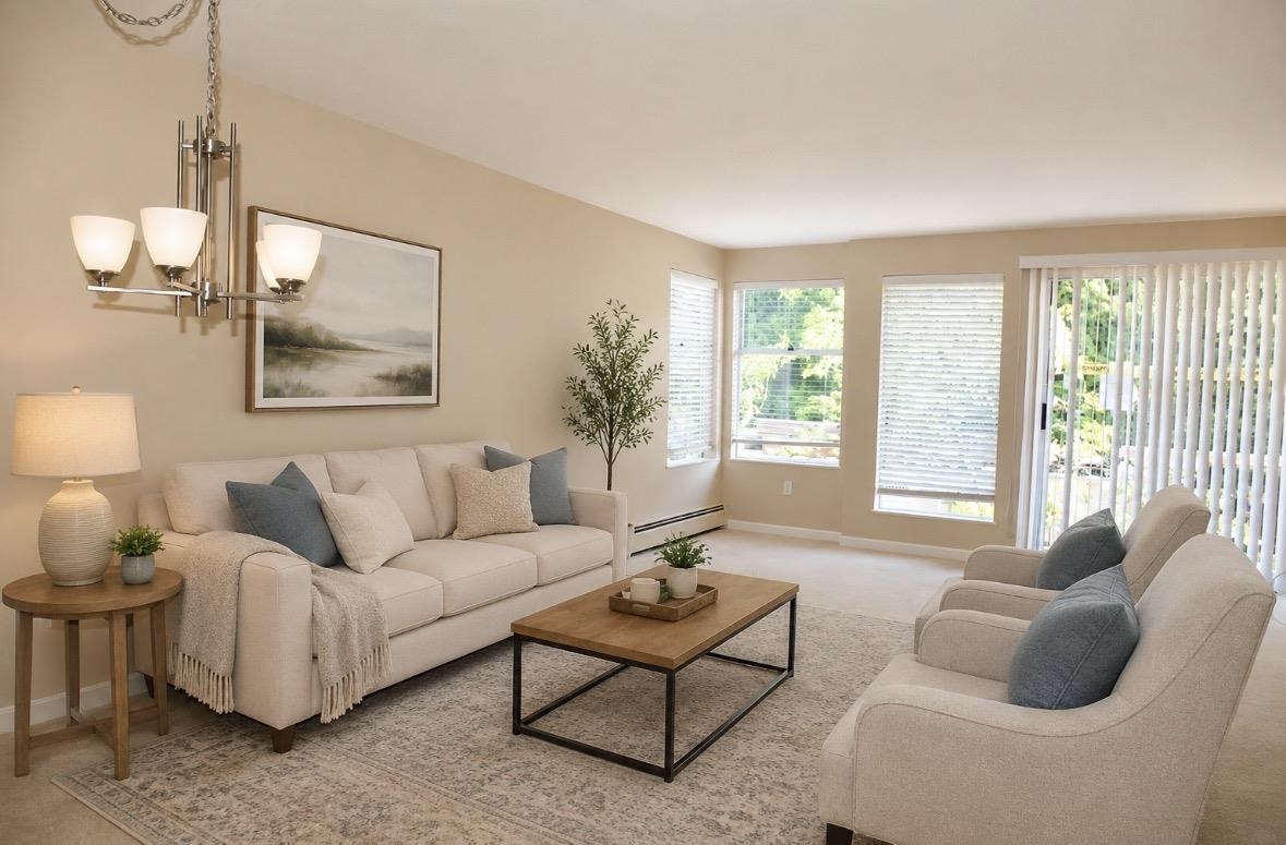 205 1850 SOUTHMERE CRESCENT, R3149104, BC,