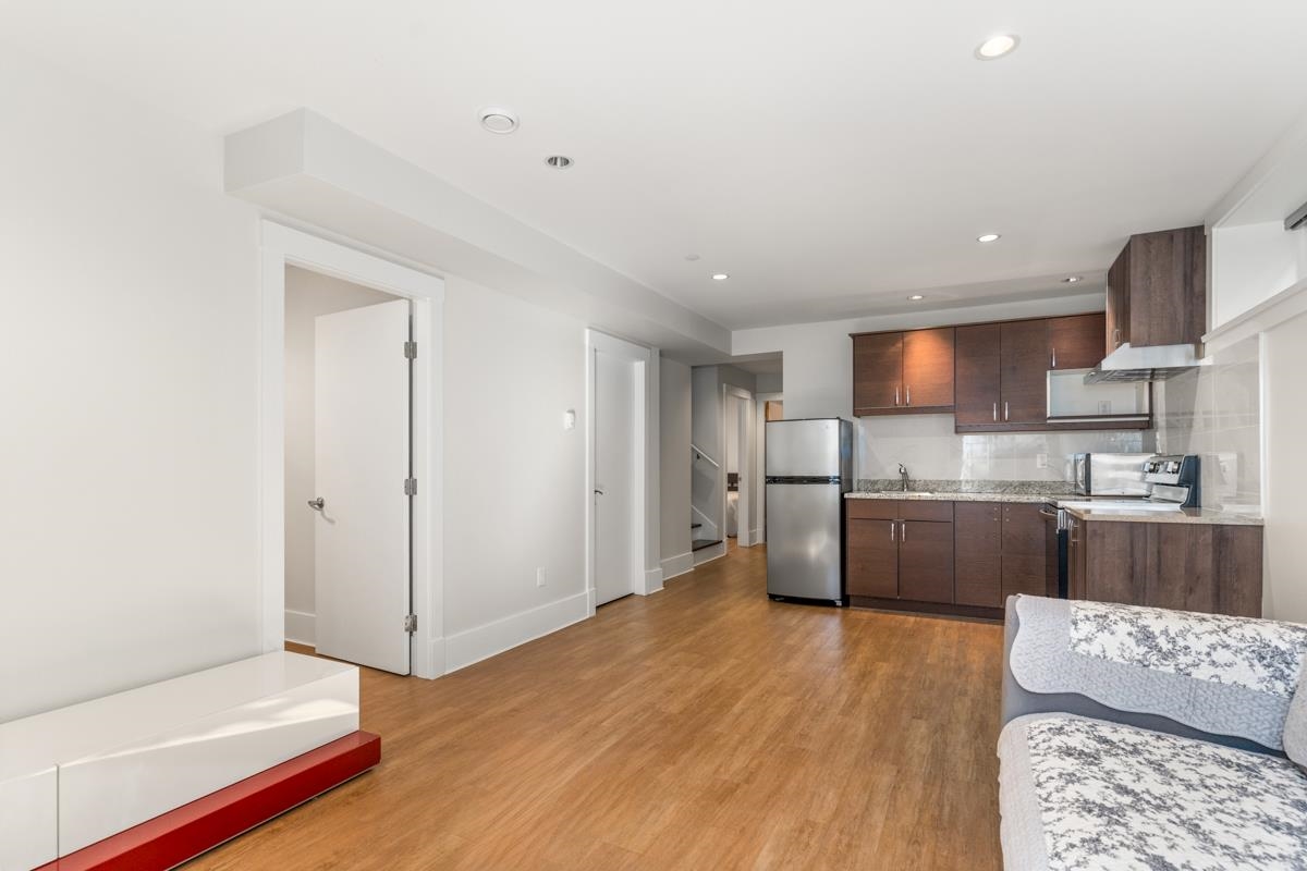 4080 W 15TH AVENUE, Vancouver BC V6R 3A3, R3149120, BC,
