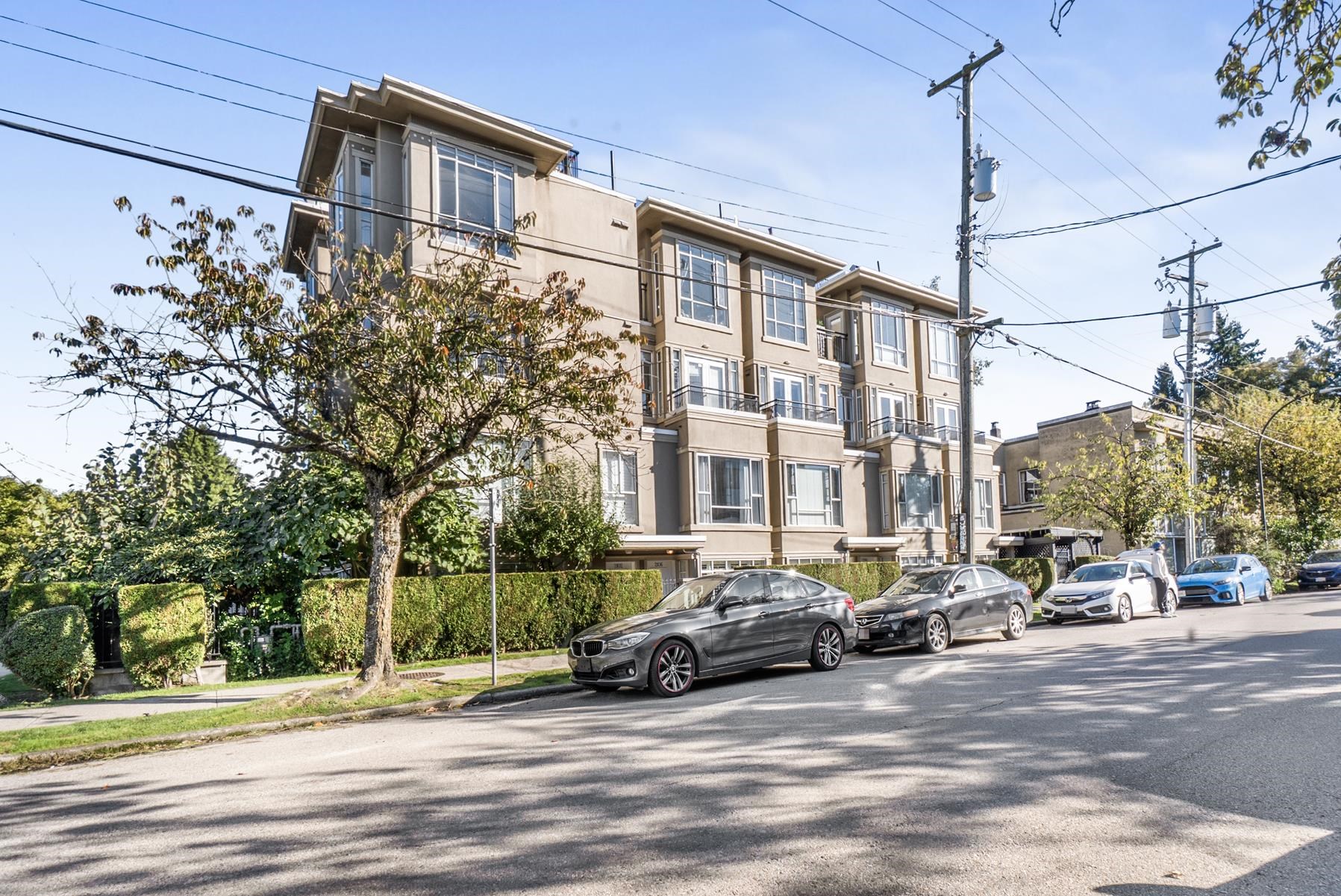 2106 YEW STREET, Vancouver BC V6K 3G7, R3149142, BC,