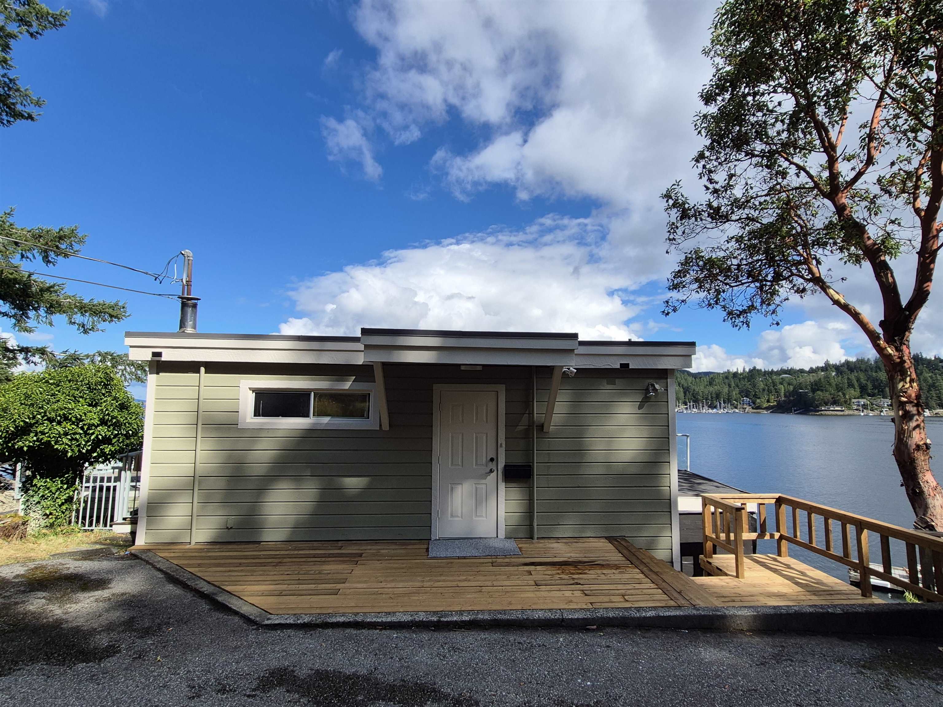 13044 HASSAN ROAD, Pender Harbour BC V0N 2H1, R3149242, BC,