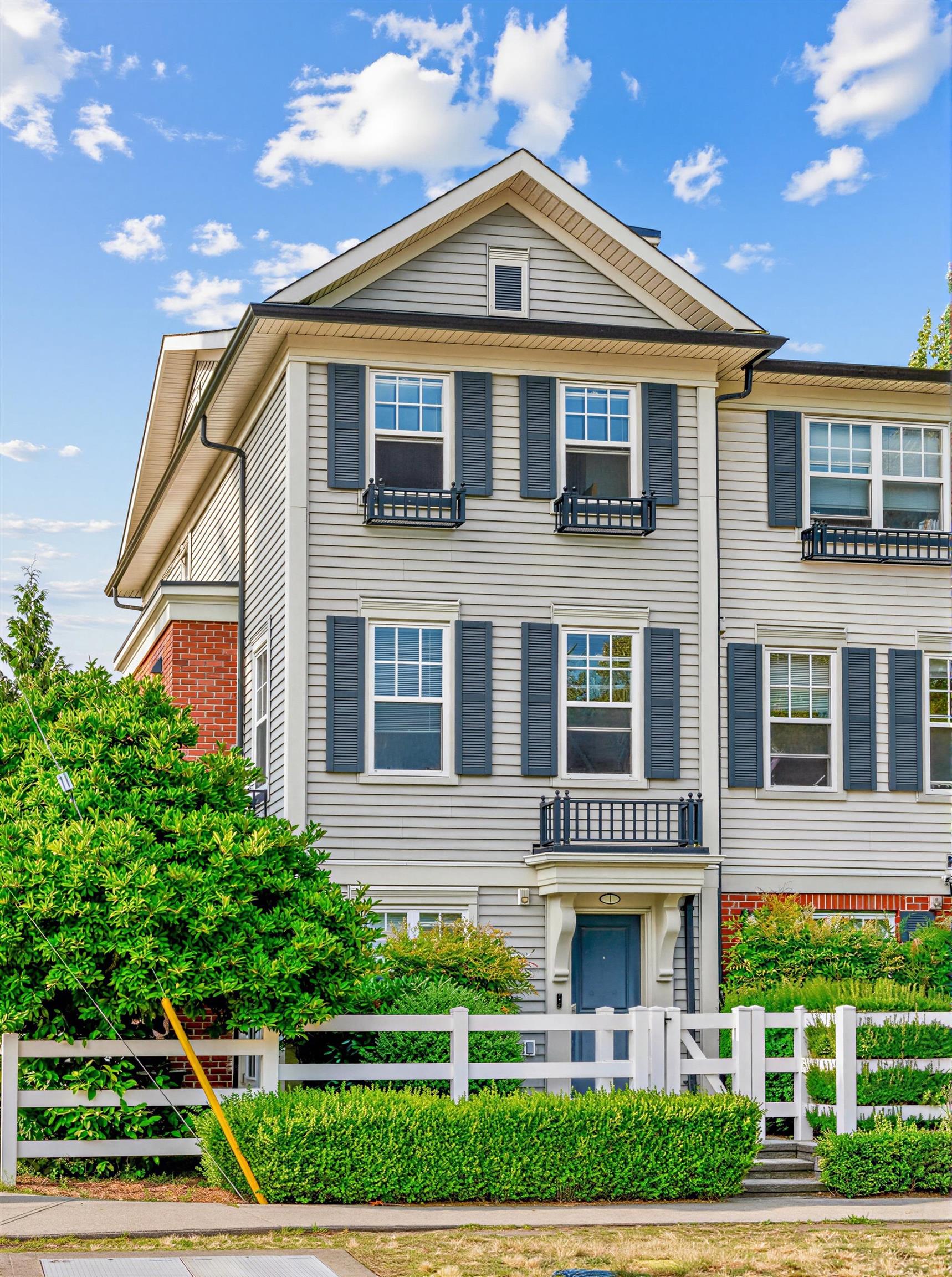 1 2495 DAVIES AVENUE, R3149513, BC,