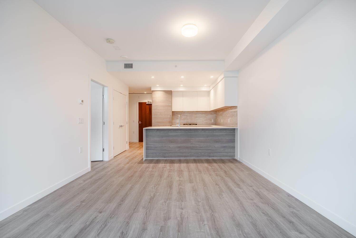 605 680 QUAYSIDE DRIVE, R3149524, BC,